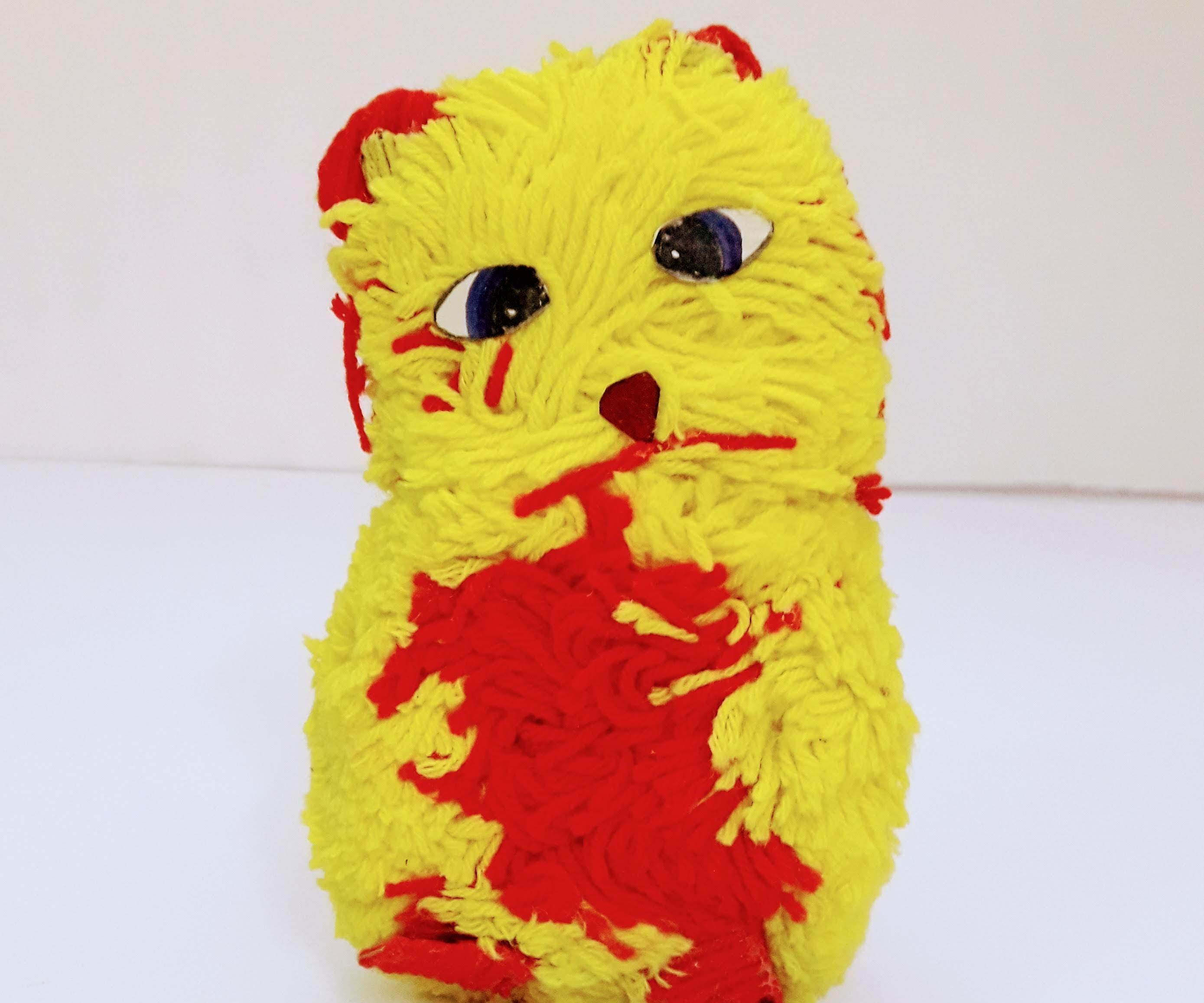 DIY Pom Pom Cat 