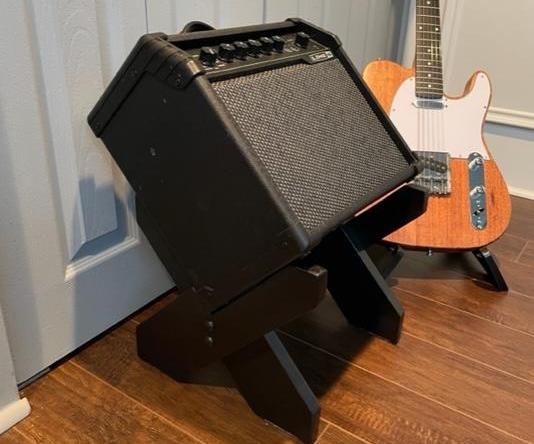 GUITAR AMP TILT STAND