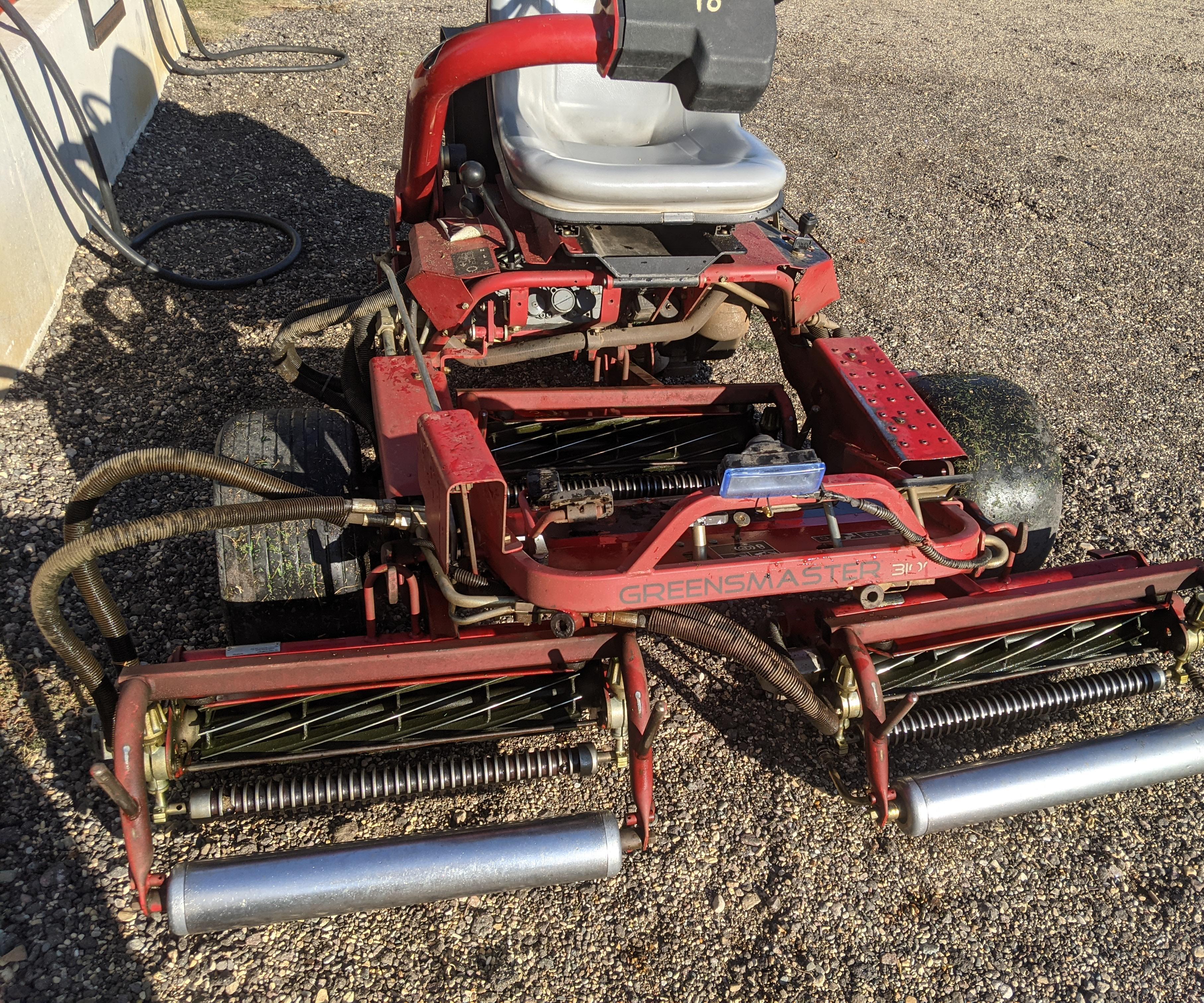 How to Mow a Tee Box