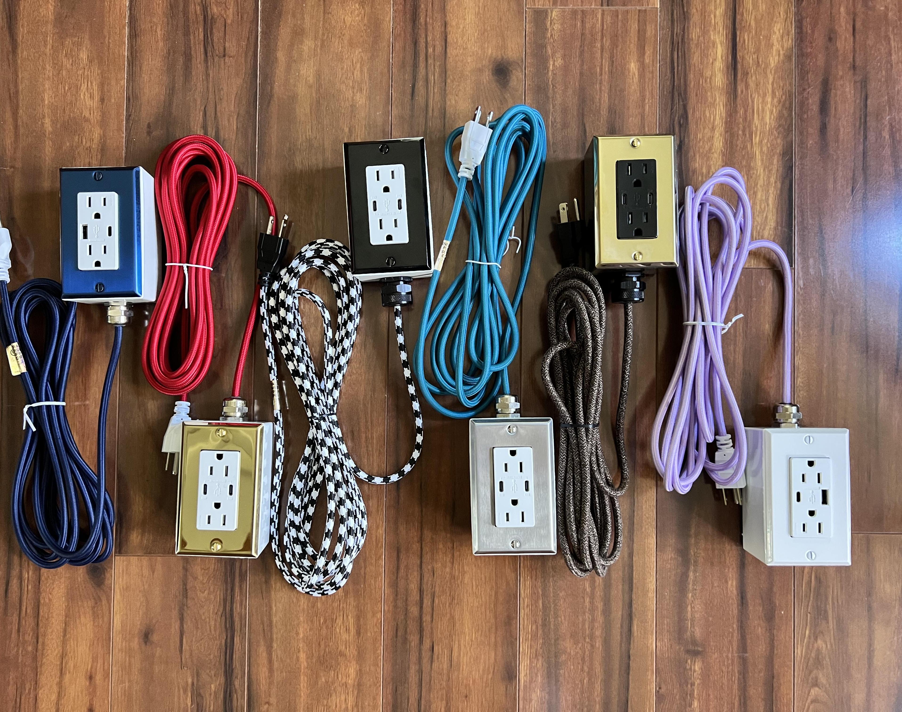 Desktop Power and USB Outlet (120v)