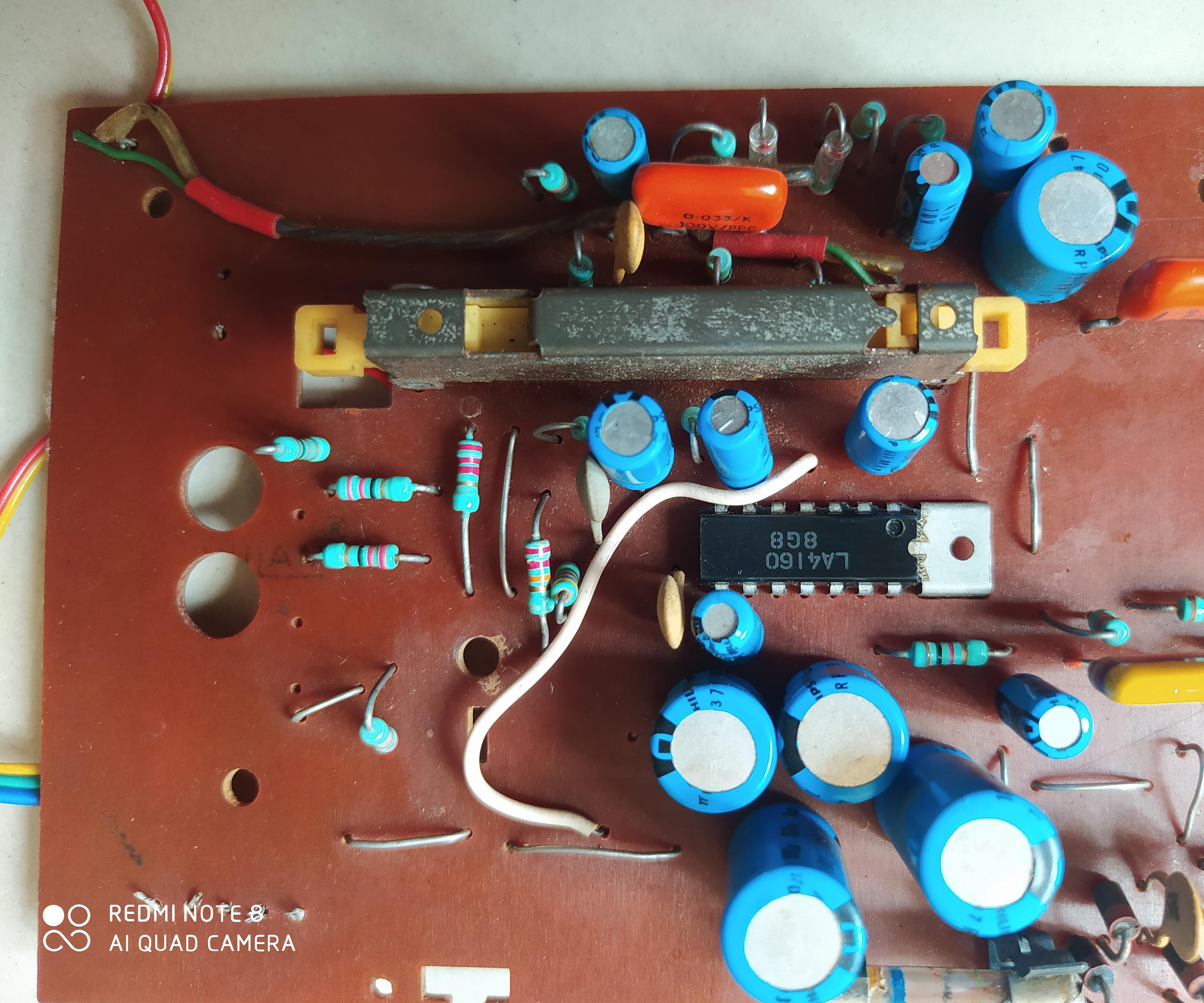 LA4160 TAPE RECORDER AND PLAYER