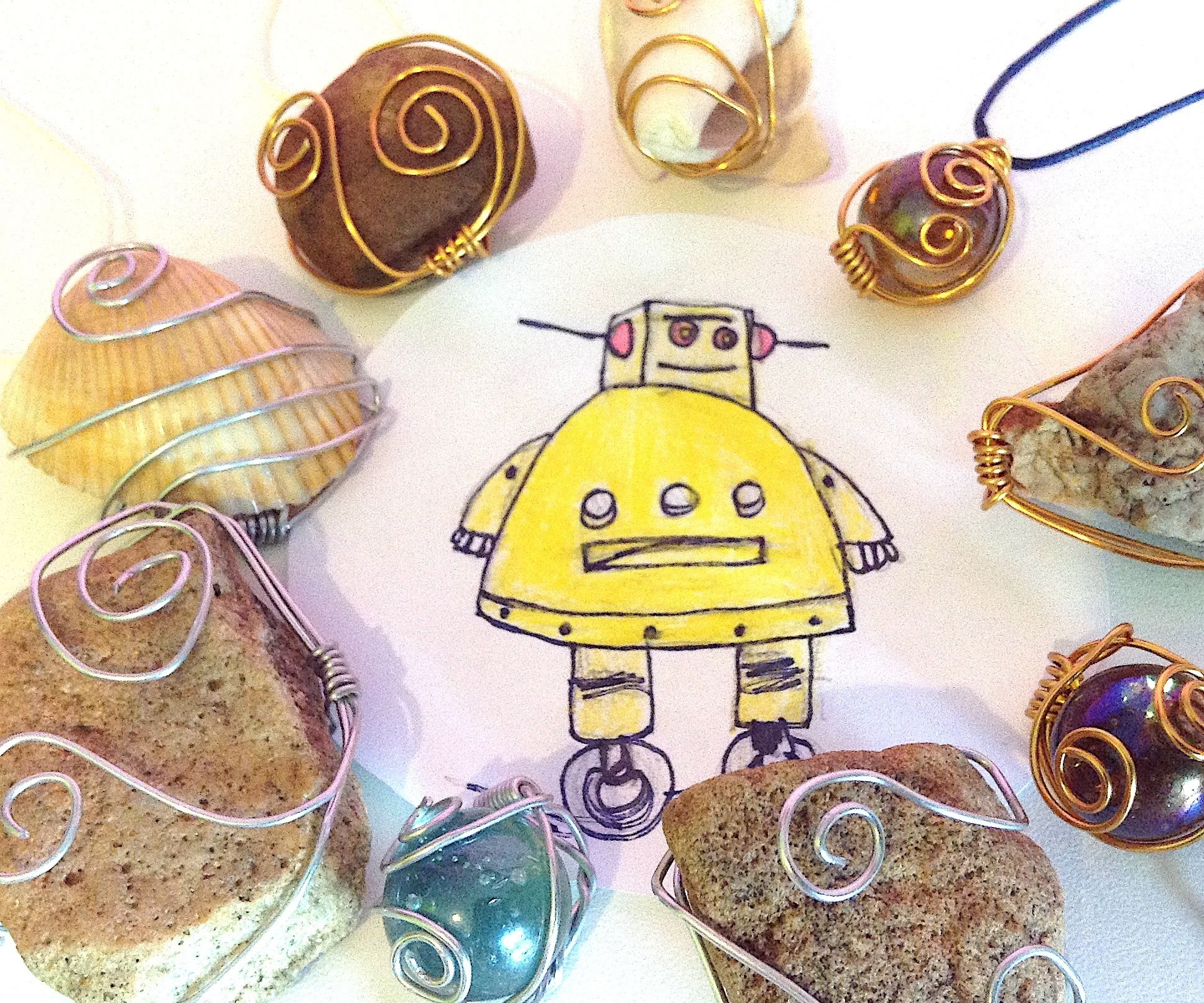 Elegant and Easy Wire Pendants From Common Items 