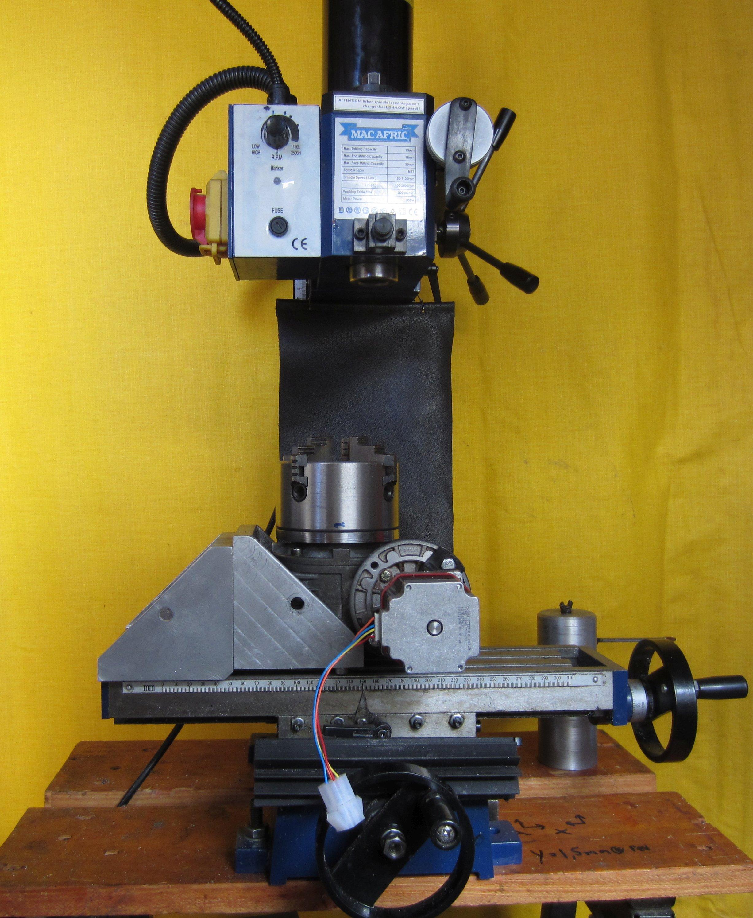 Combined Dividing Head and Rotary Table Step Indexer.