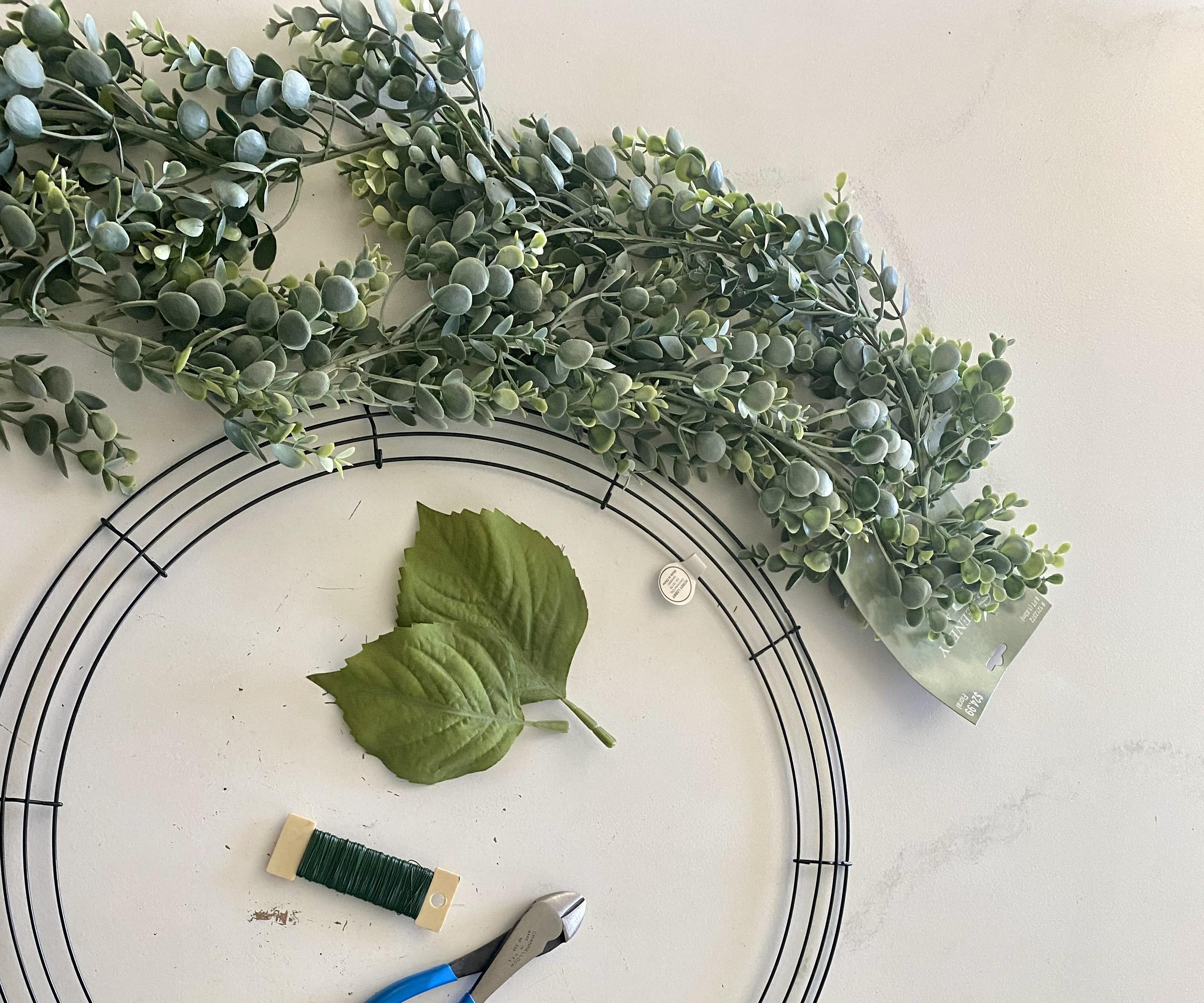 How to Make a Year-Round Wreath