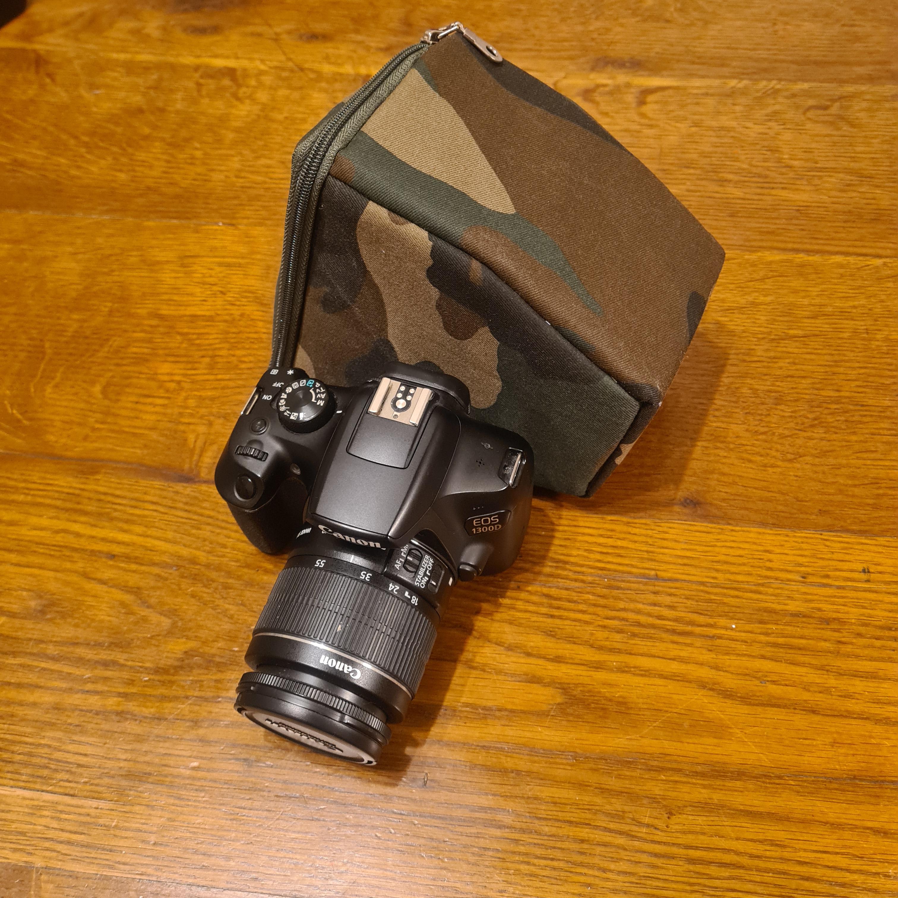 Simple Camera Bag