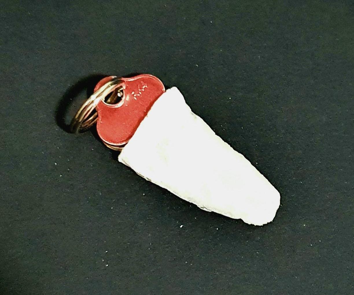 Super Glue and Baking Soda - Plastic Key Pocket Protector