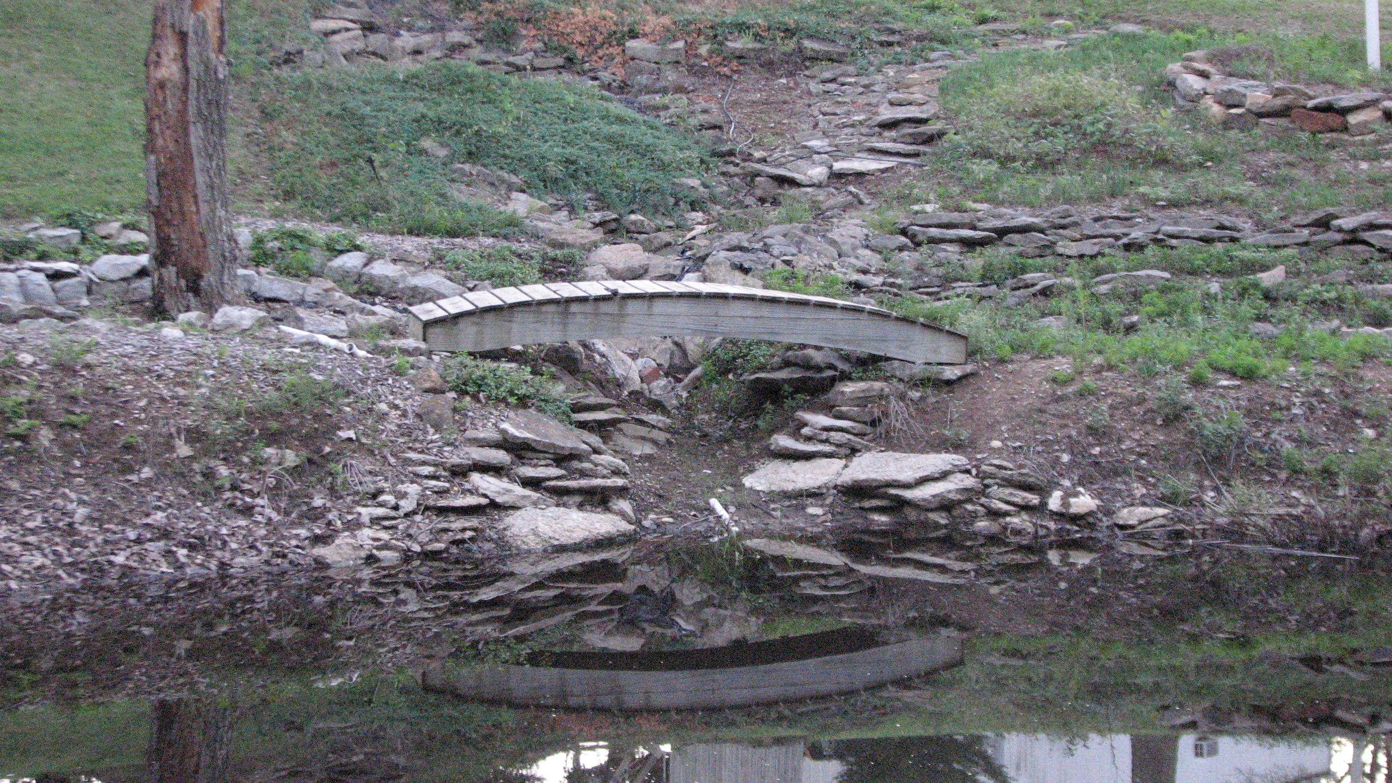 Bridge Arch Support Cut From One Board