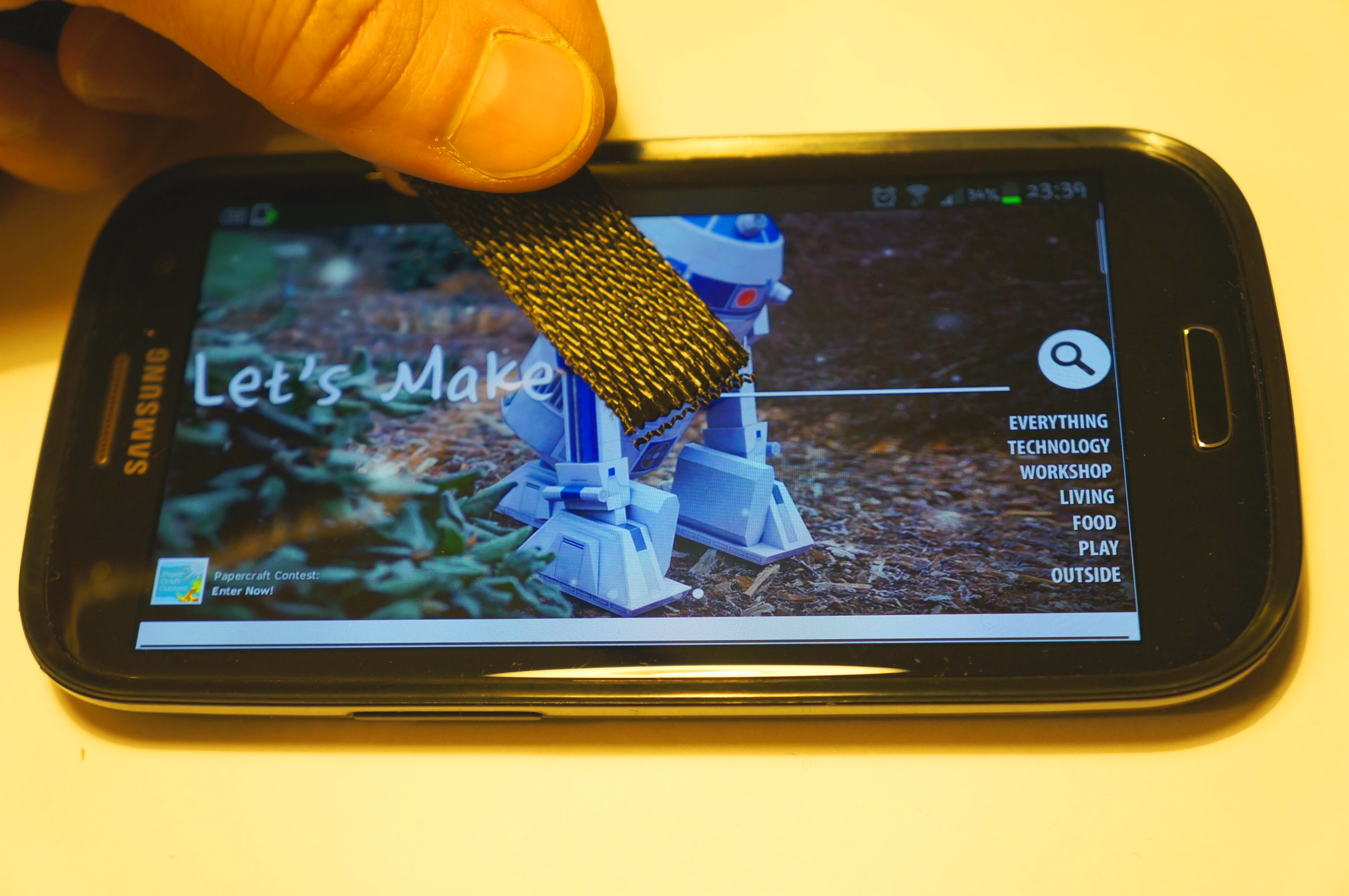 Carbon Fiber Touchscreen Gloves