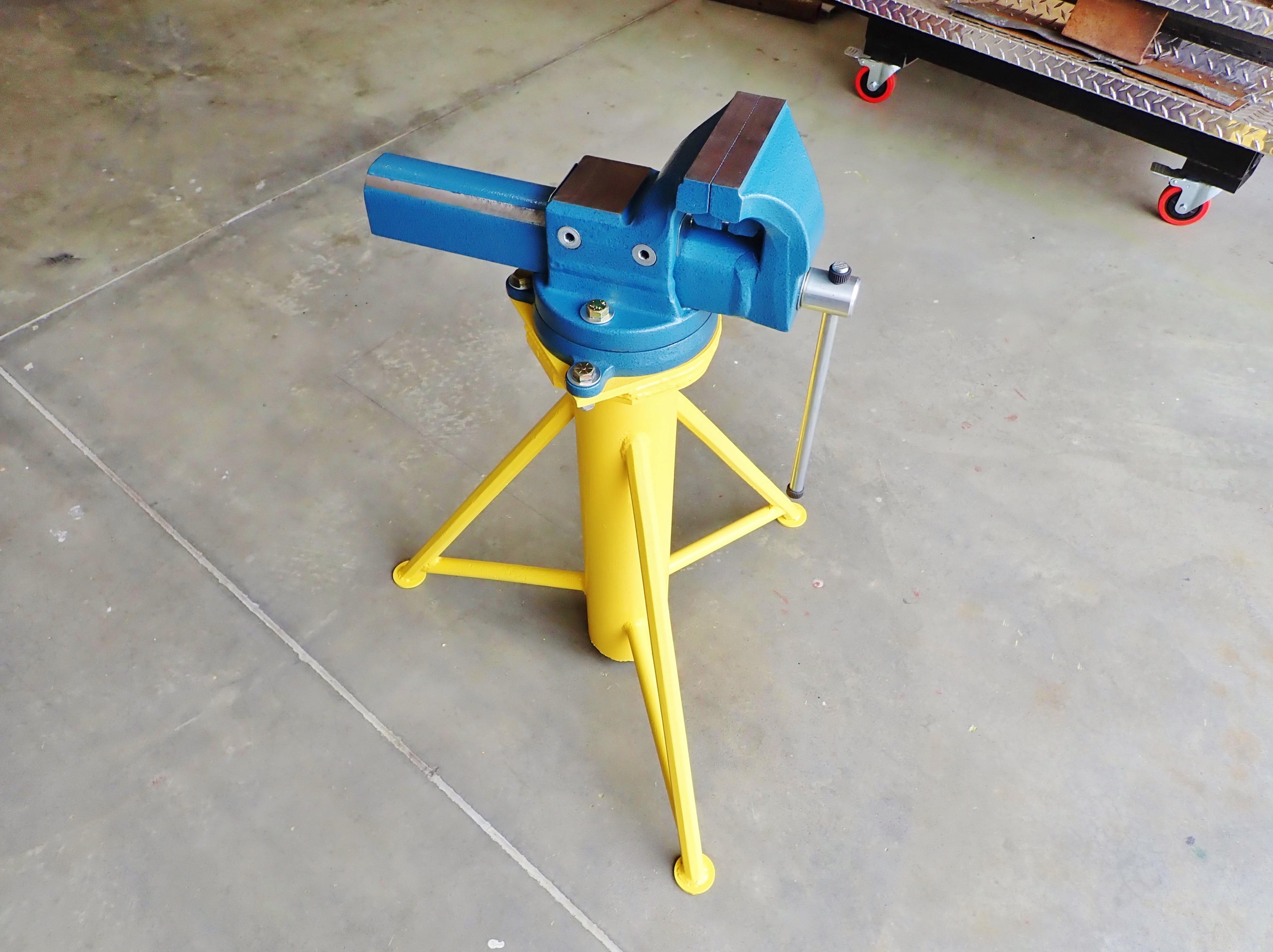 Heavy Duty Vise Tripod