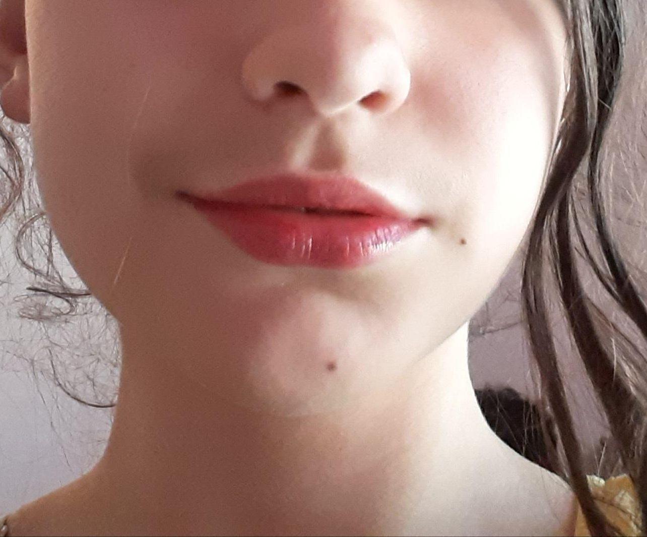  THE EASIEST Diy Lipgloss...