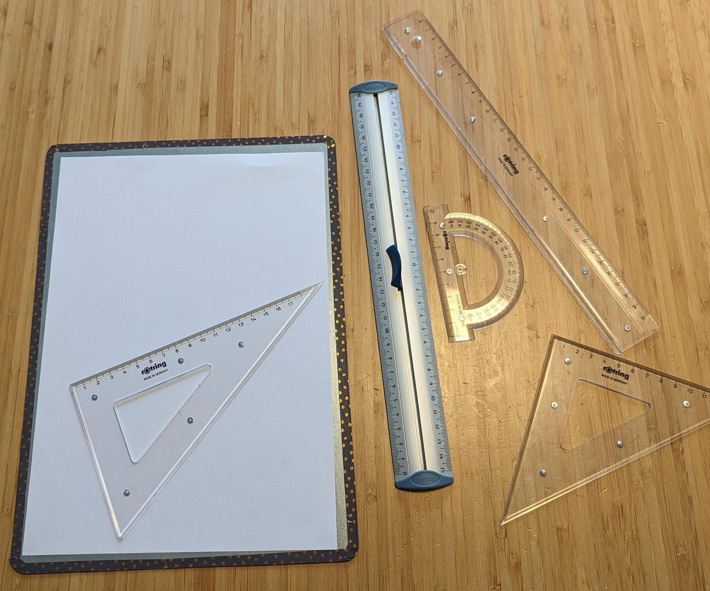 Magnetic Ruler for One Hand Use - Règles Magnétiques Pour Utilisation À Une Main