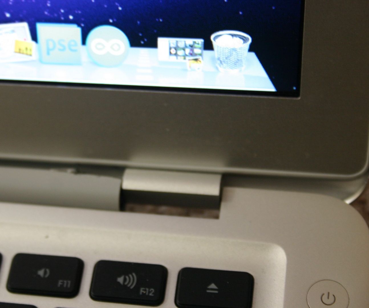 Macbook Air Broken Hinge Brace