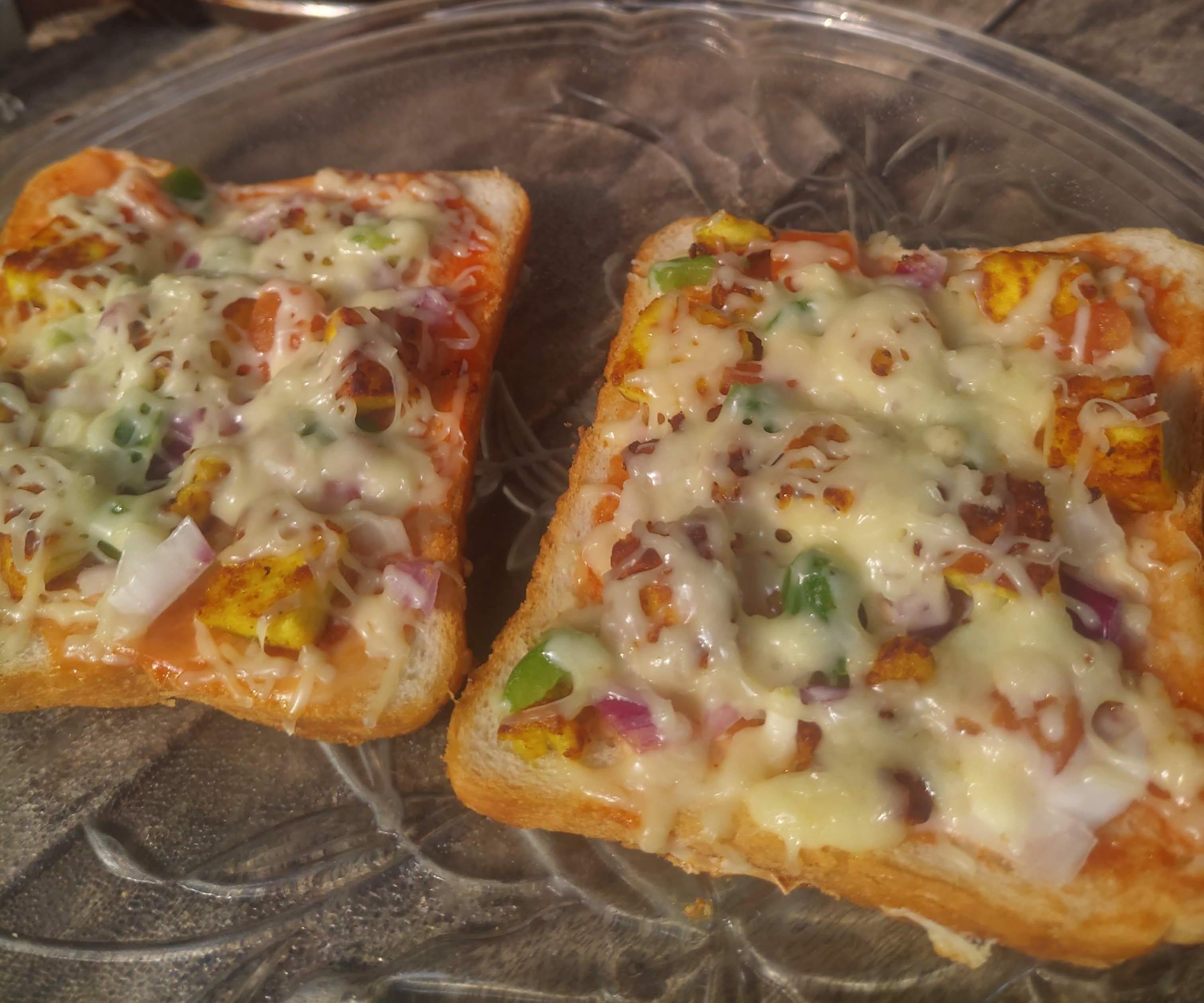 5 Minute Indie-style Pizza