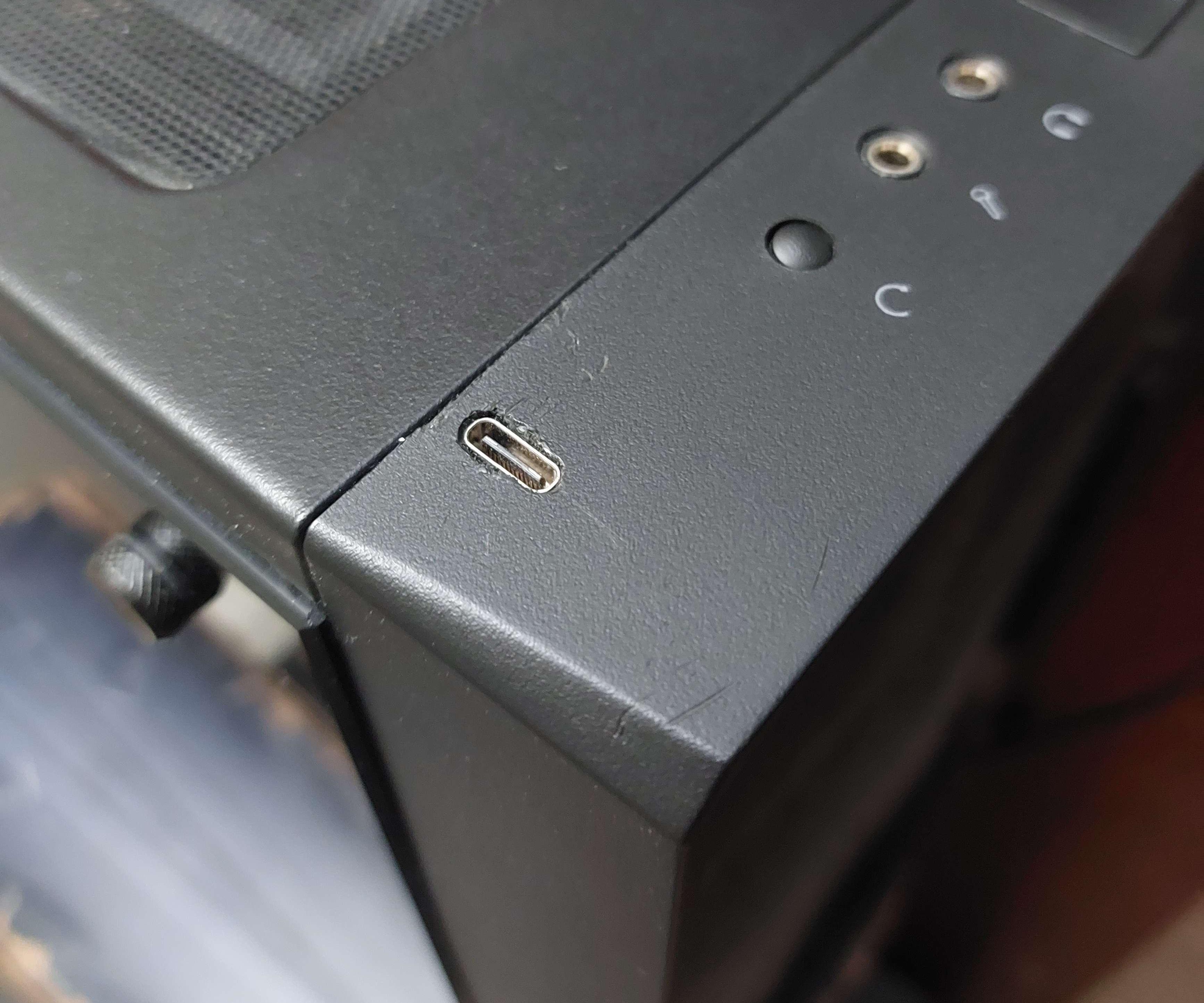 USB C Header Mod for Fractal Design Meshify C Mini