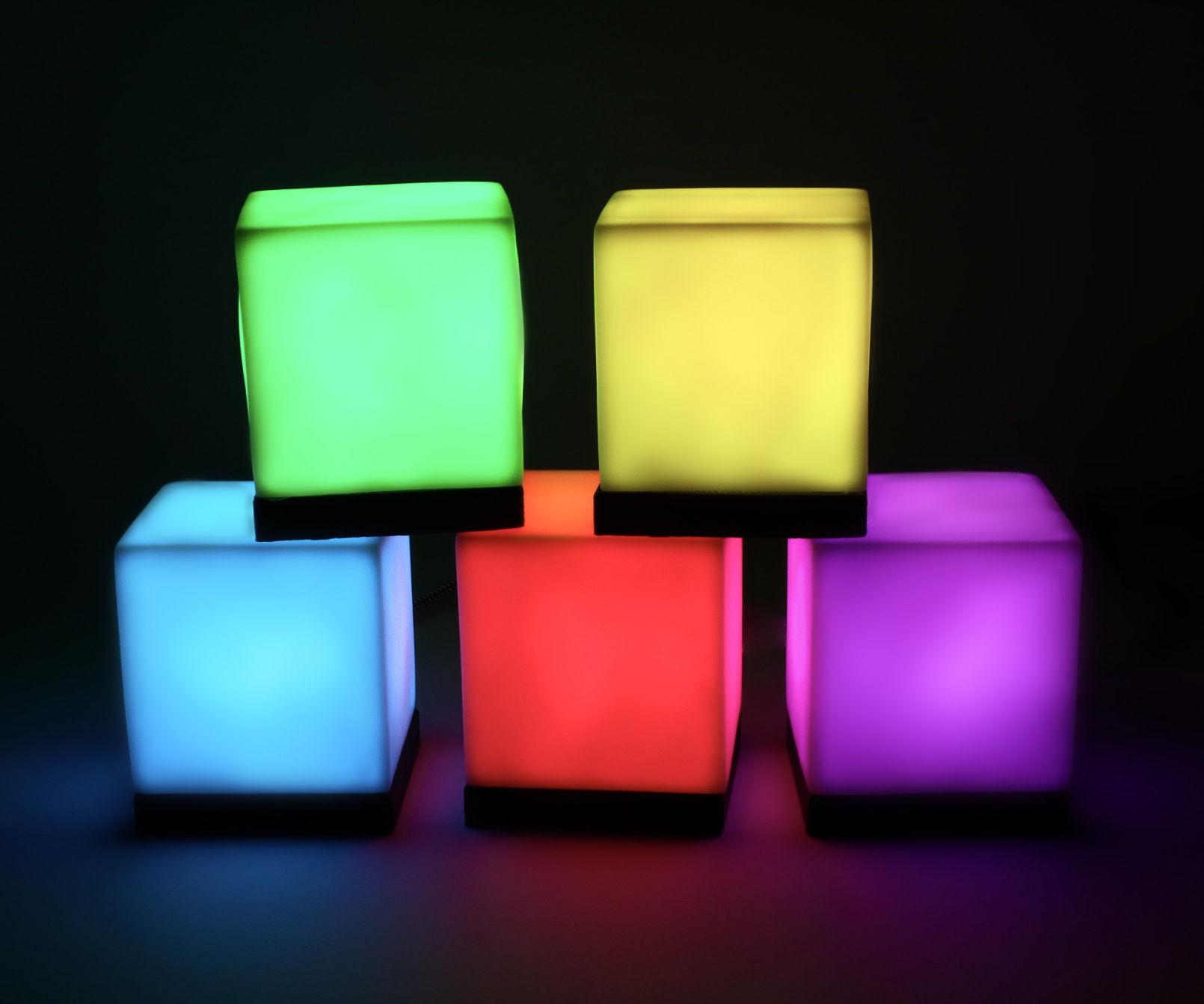 Reactive Pixel Lamps