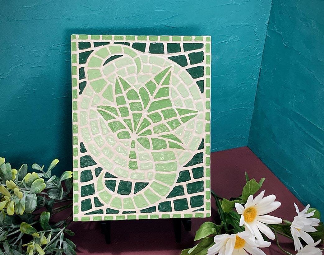 Faux Green Leaf Mosaic Using Air Dry Clay and Acrylic Paints