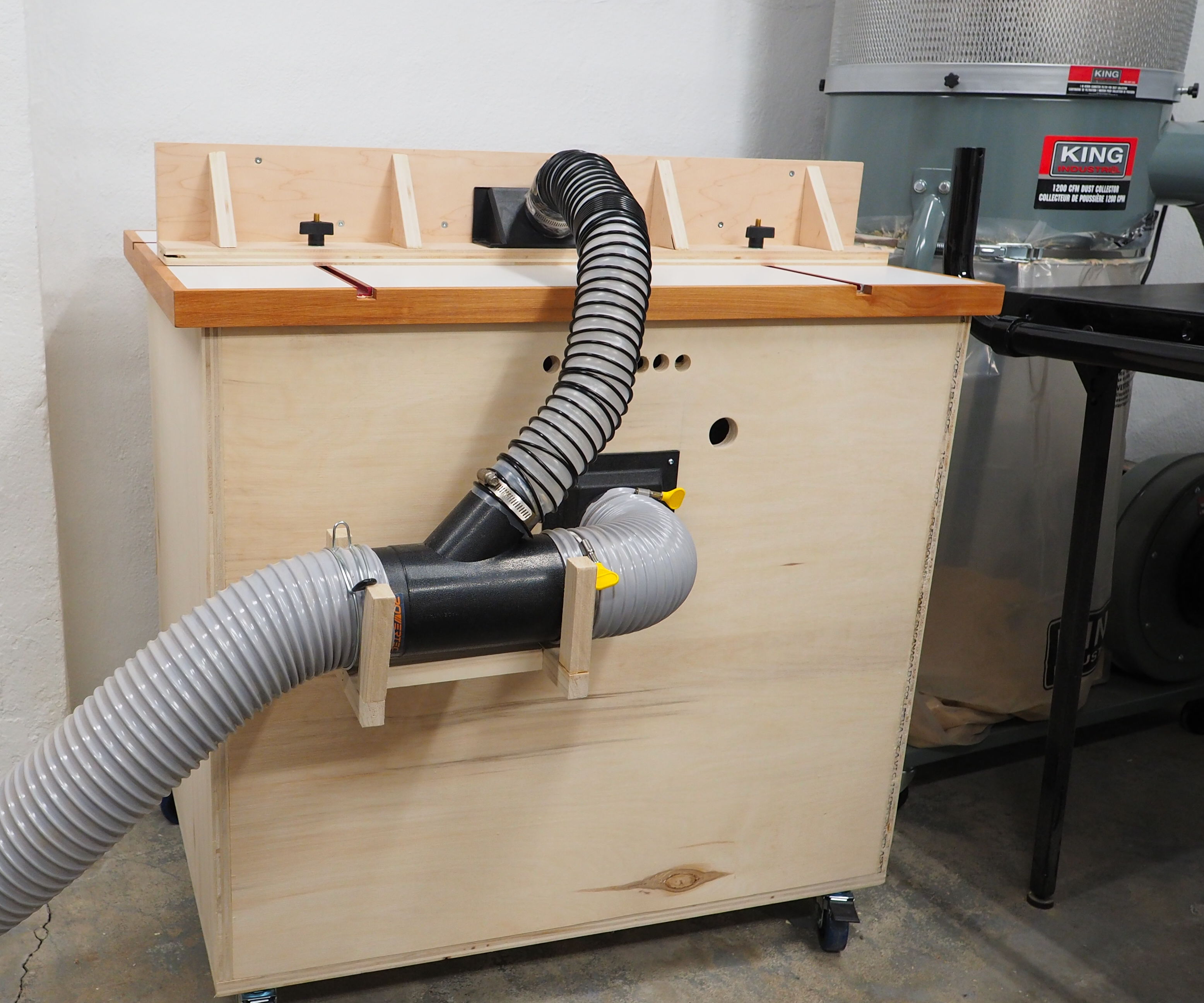 Router Table Dust Collection