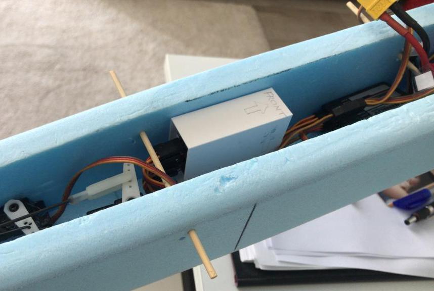 RC Plane Flight Stabilisation System (RC-Copilot).