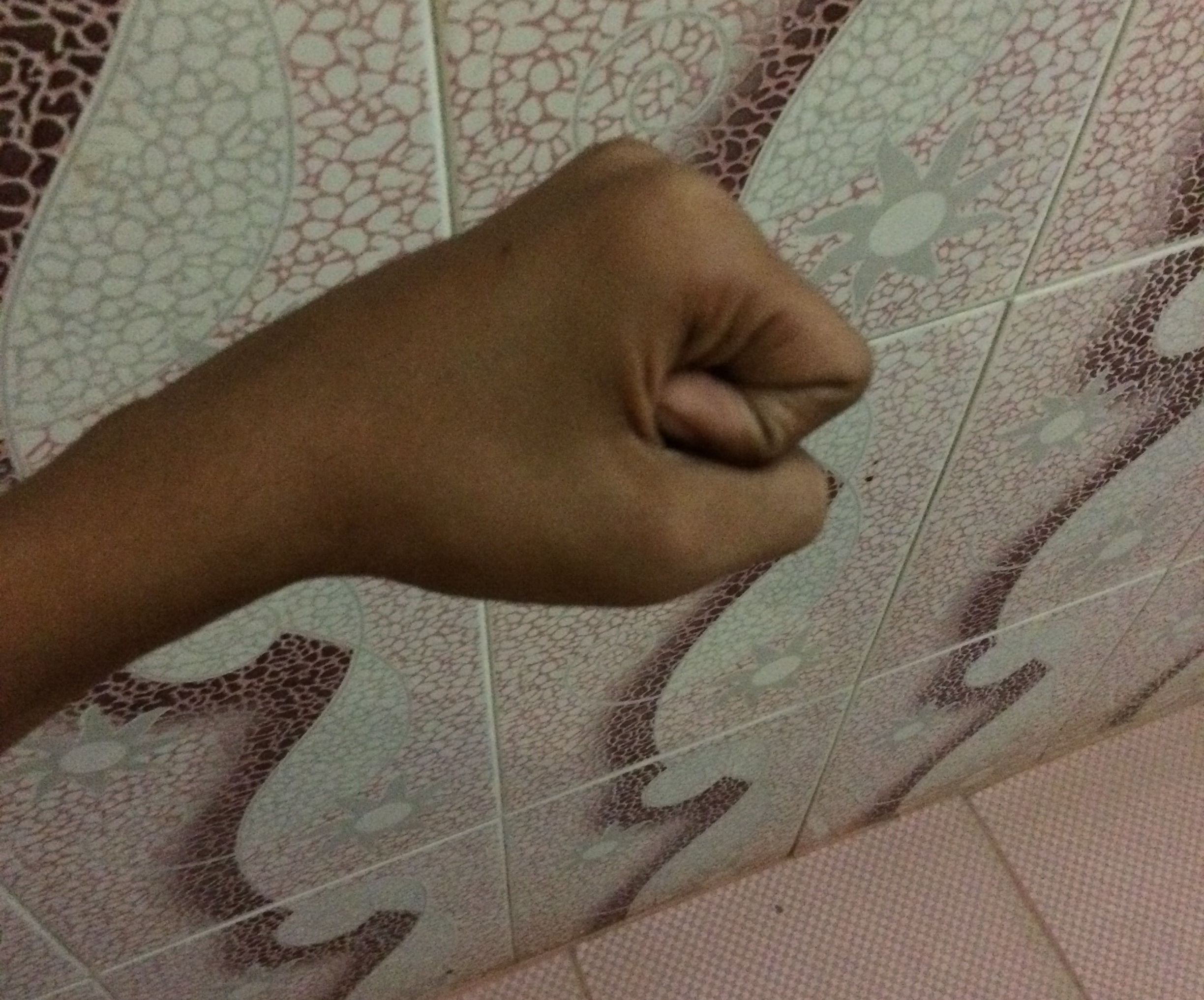 How to Play Hand Cricket