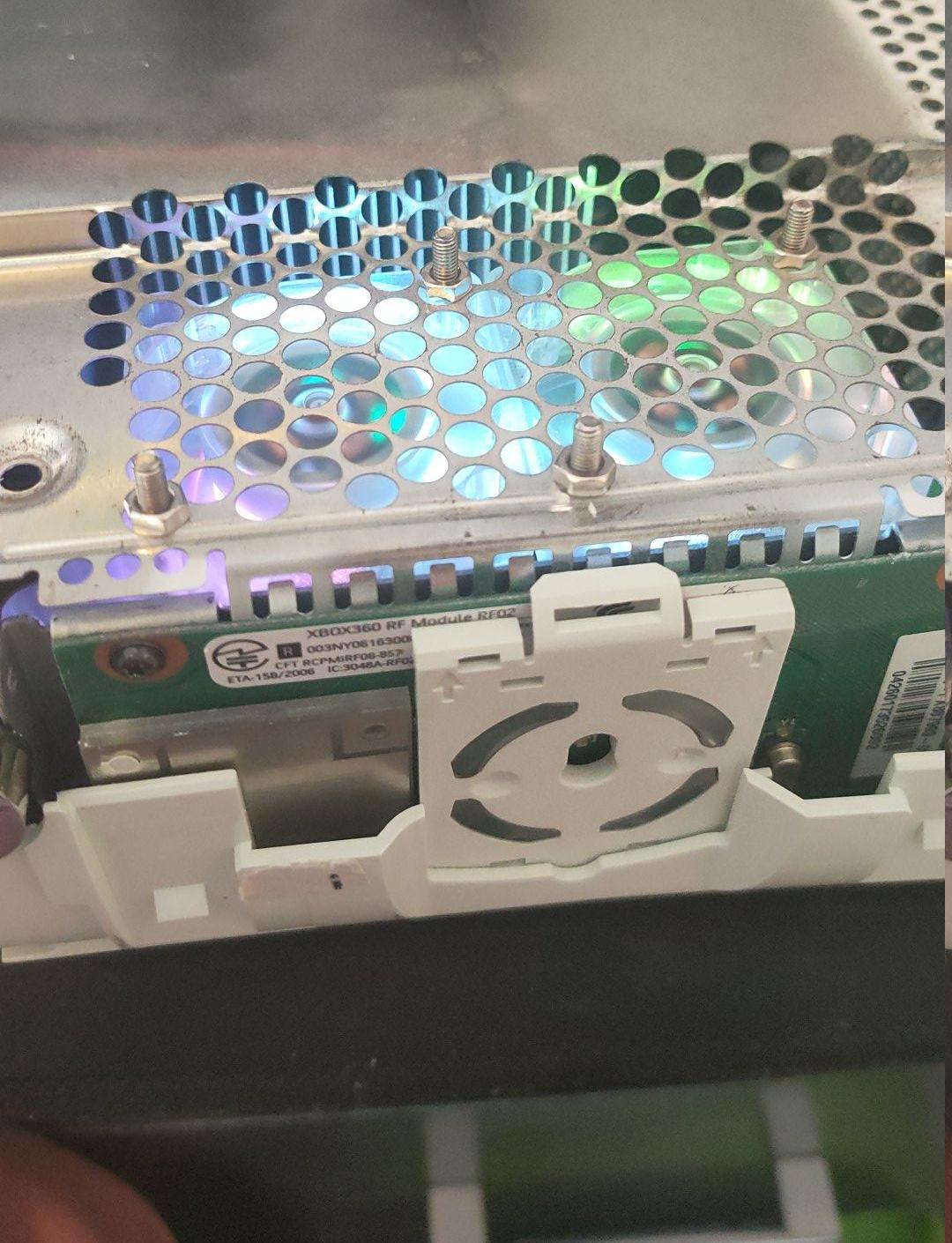 Xbox 360 Internal Cooling Solution - No Case or Cable Modifications.