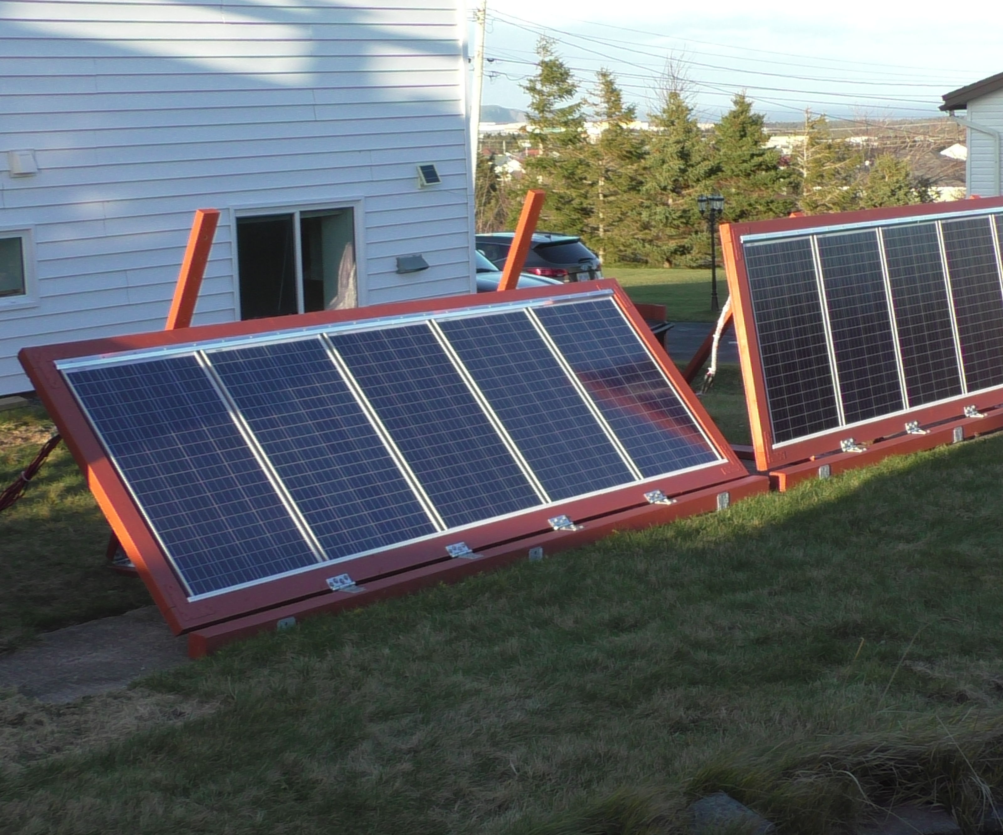 Ground Mounted Solar Panels With Adjustable Angles