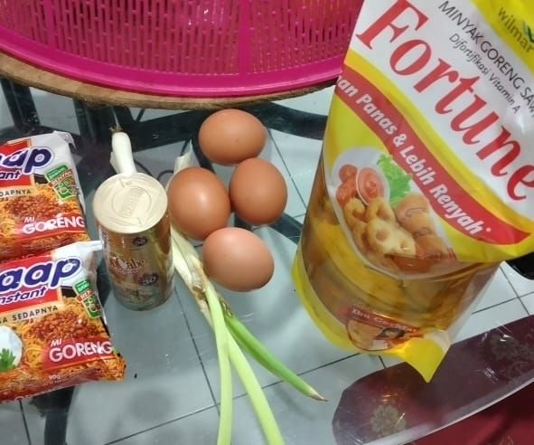 "How to Make Martabak Mie"
