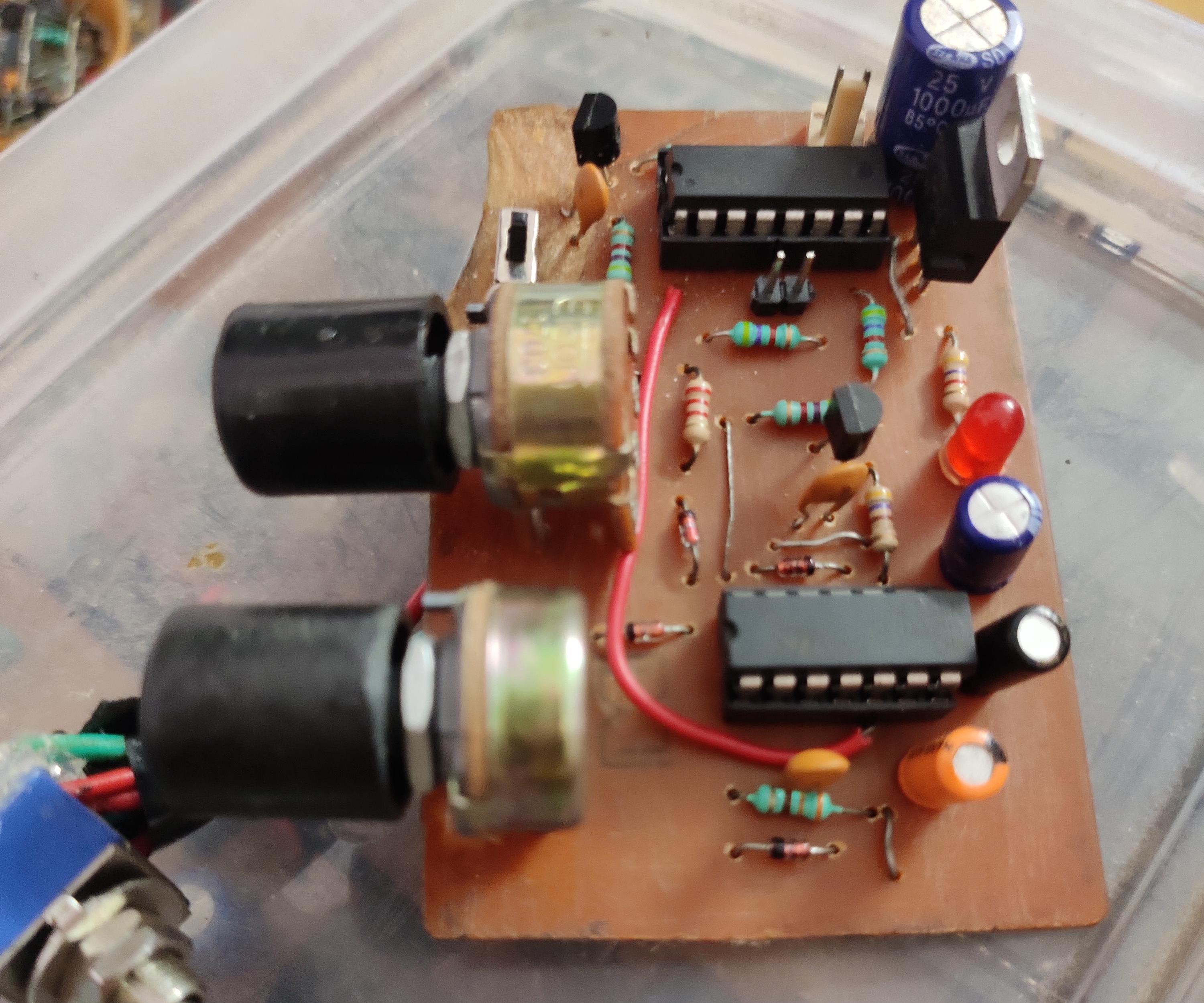 DIY Turntable and PCB Etching Shaker Circuit
