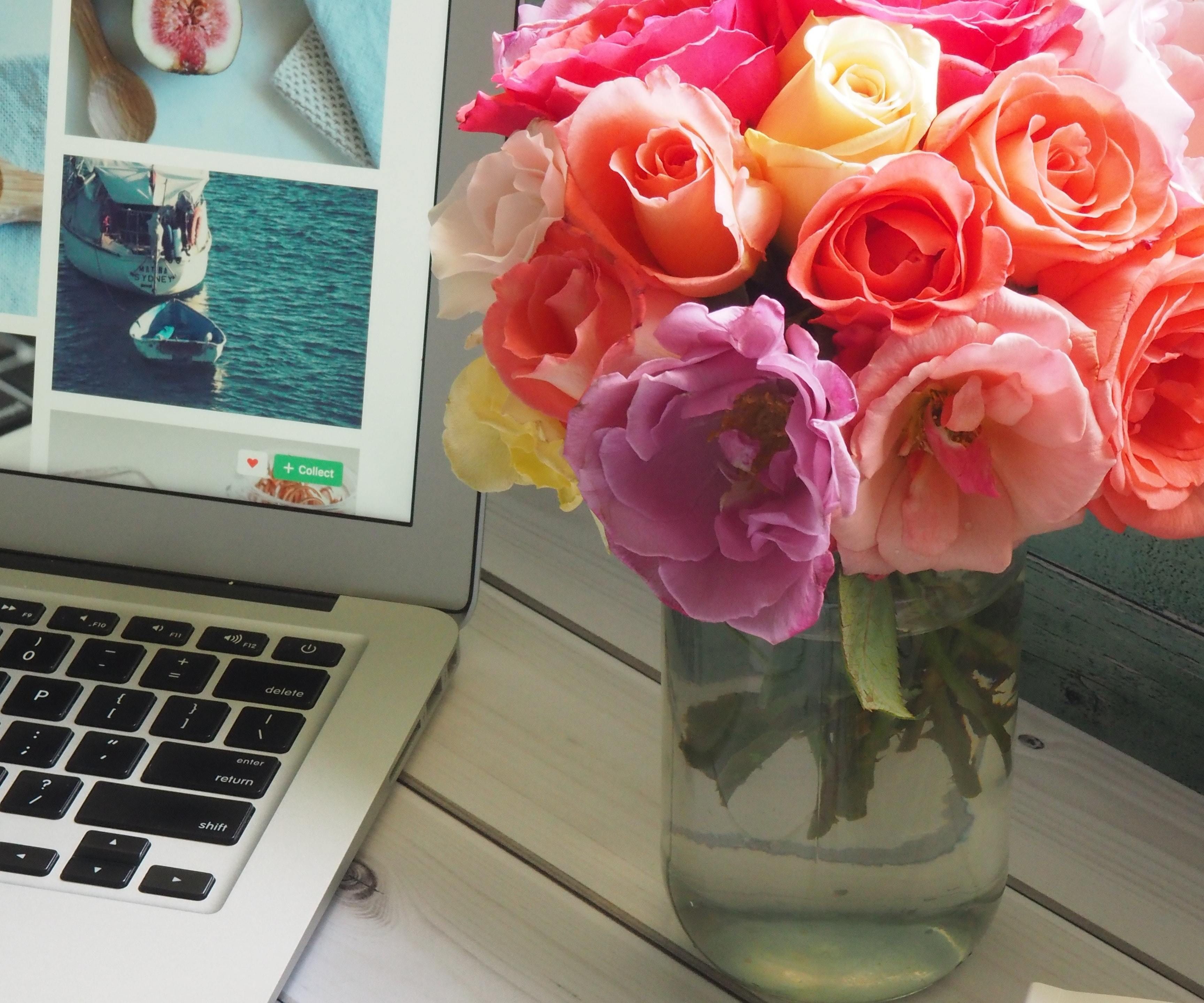 How to Keep Cut Flowers Fresh