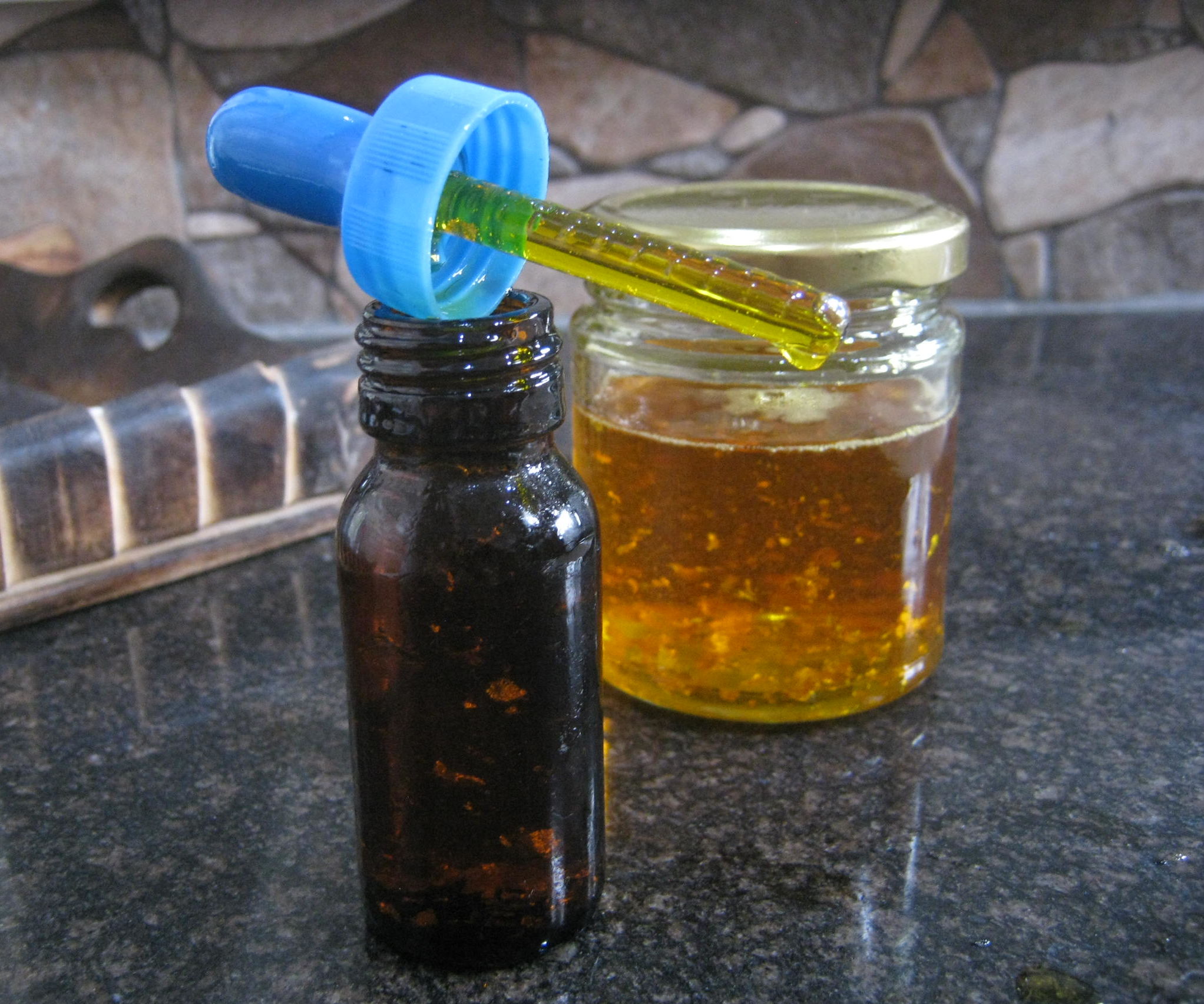 24k Gold Elixir Face Serum