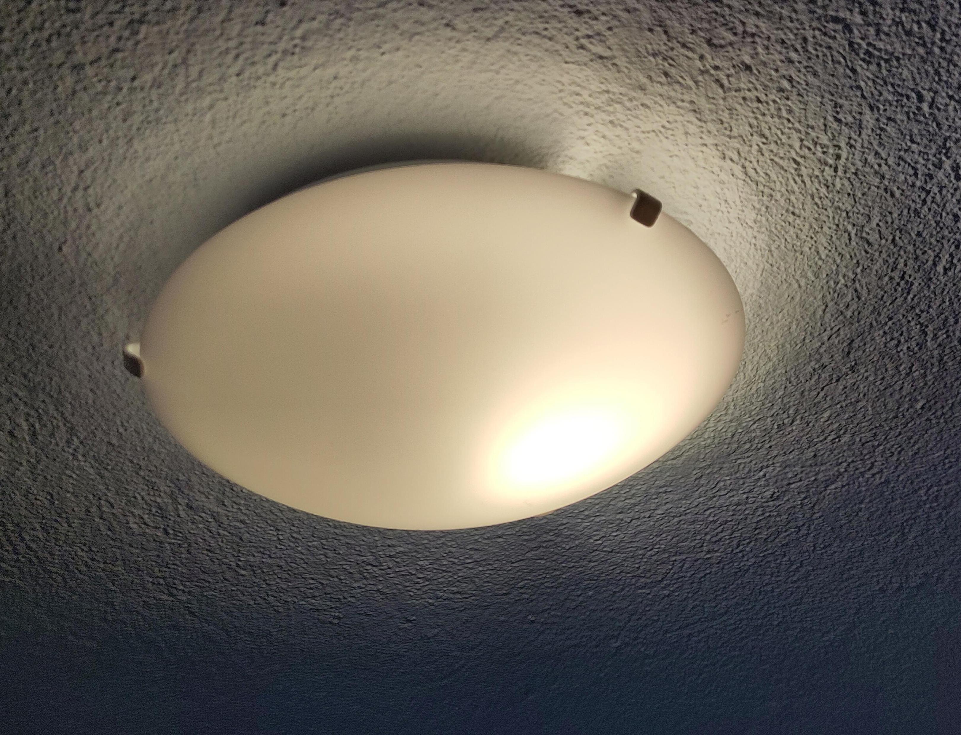 Simple Mounting of Ikea Späcka Lamp