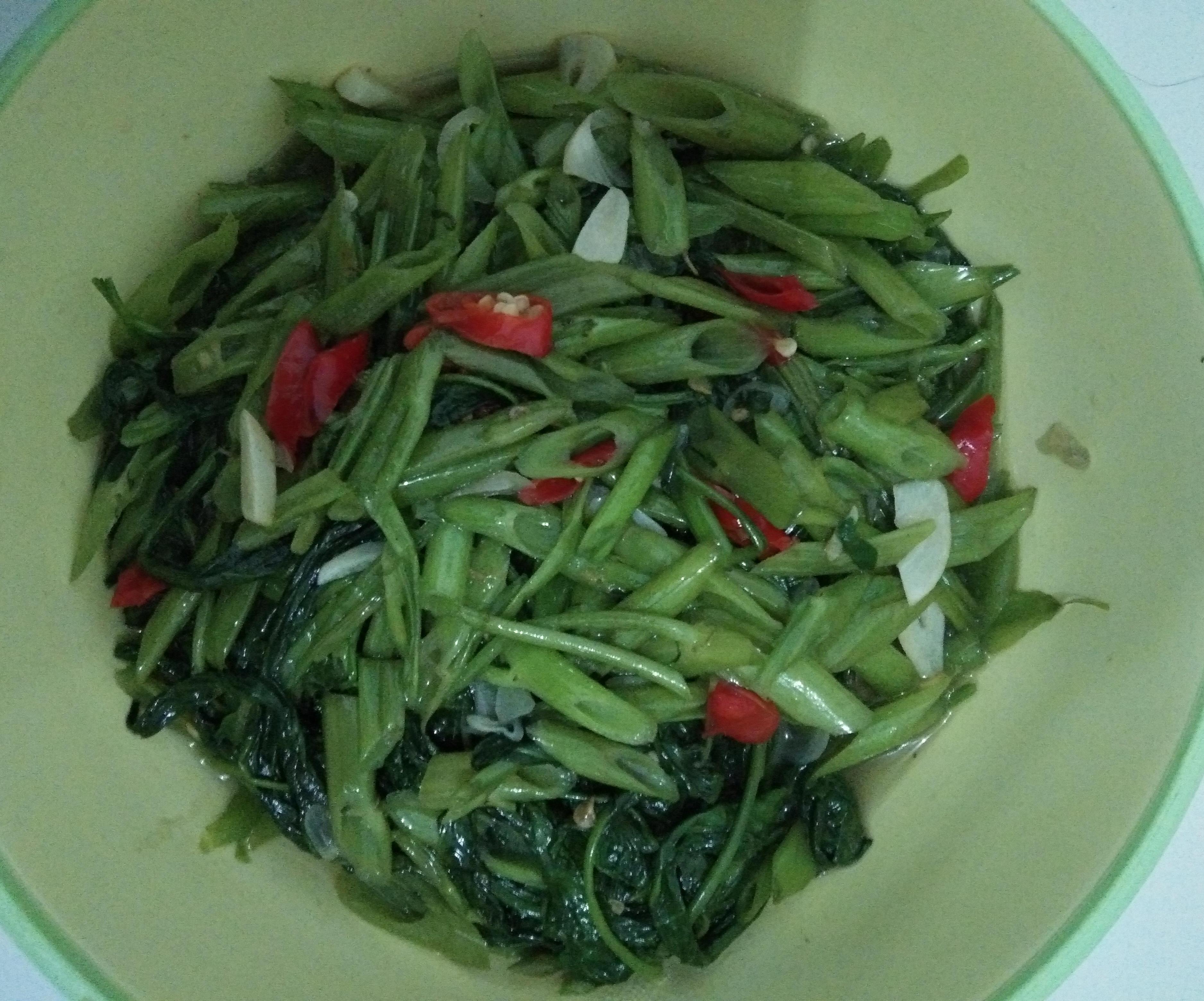 How to Make Sauteed Kale