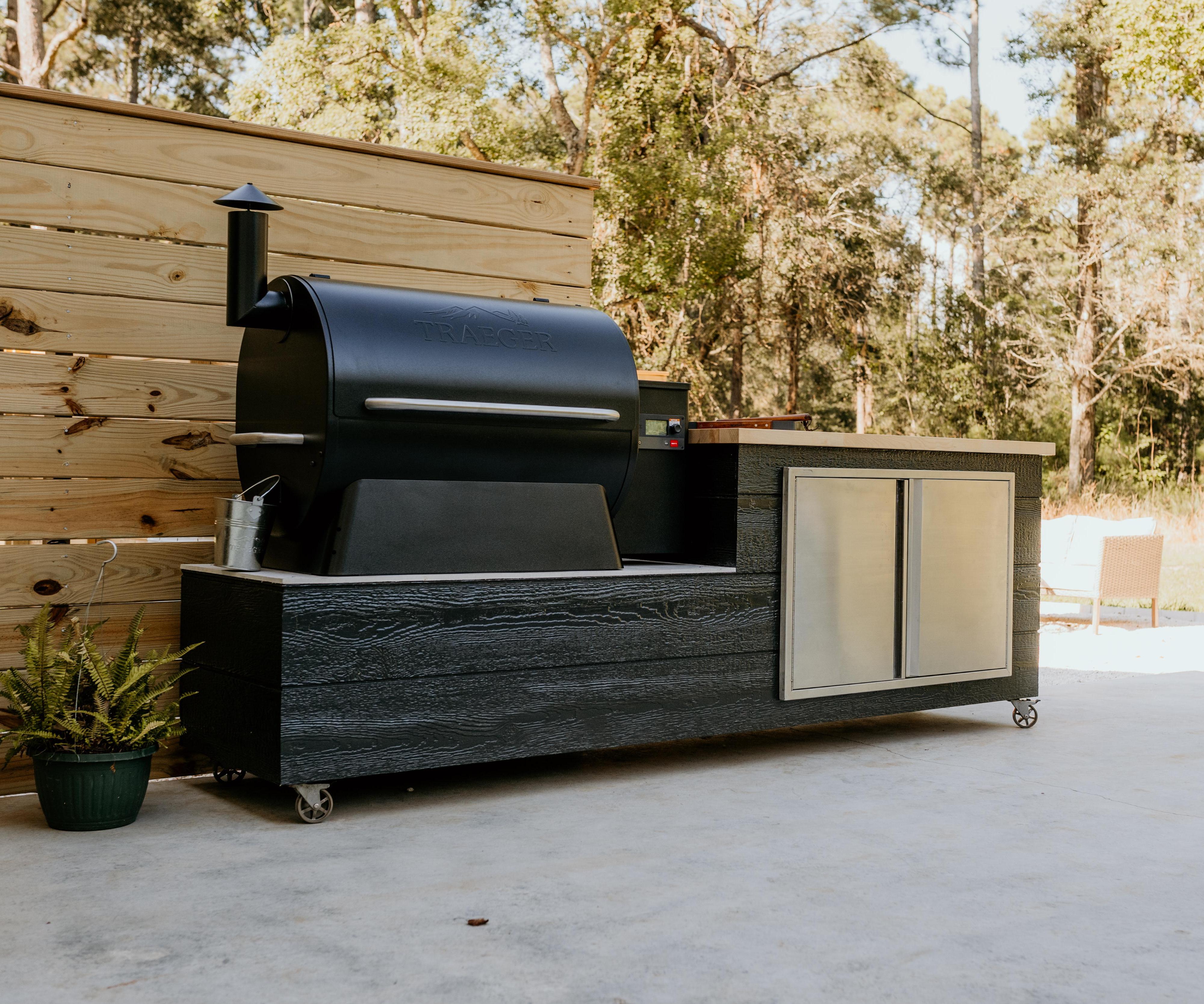 DIY Outdoor Grill Station