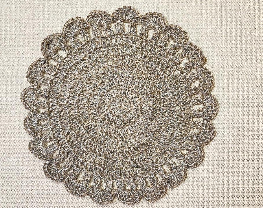 Farmhouse Rustic Crochet Round Jute Placemat