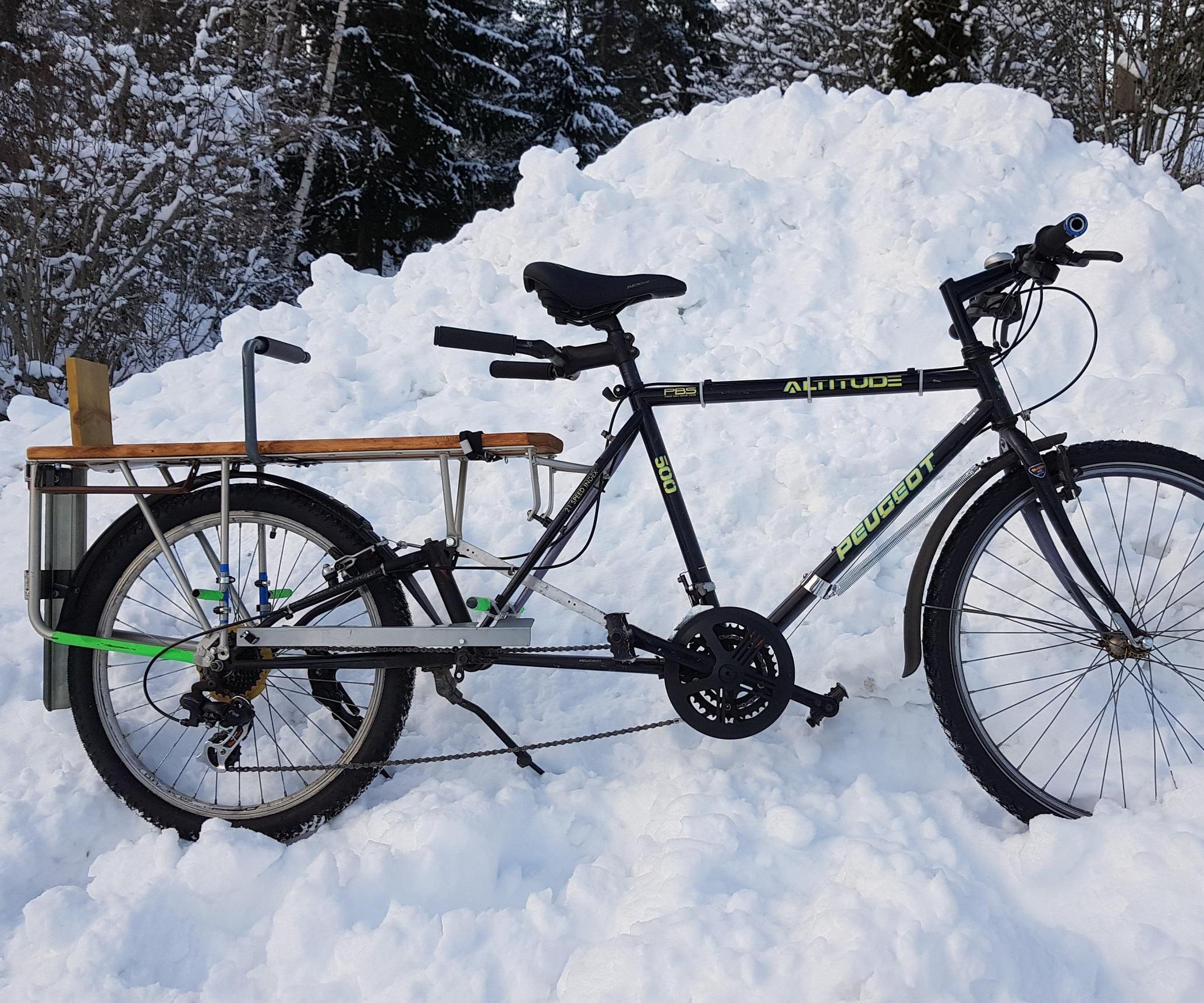 Longtail Cargo Bicycle (reversible, Bolted to Frame)