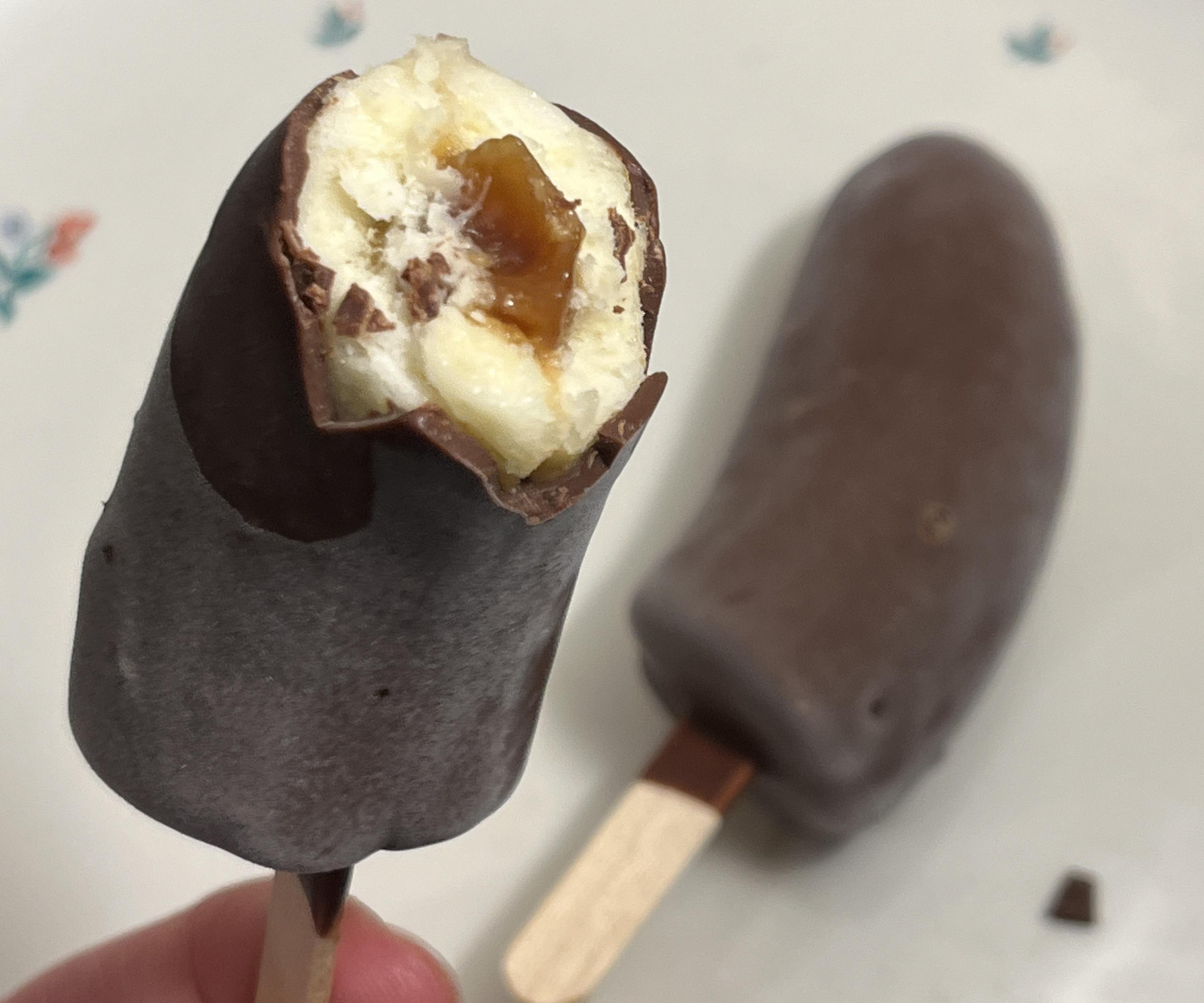 Easy Salted Caramel & Peanut Butter, Chocolate Dipped Banana Popsicles