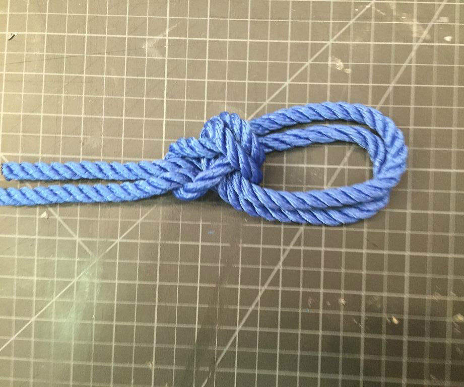 How to tie a Bowline on a Bight