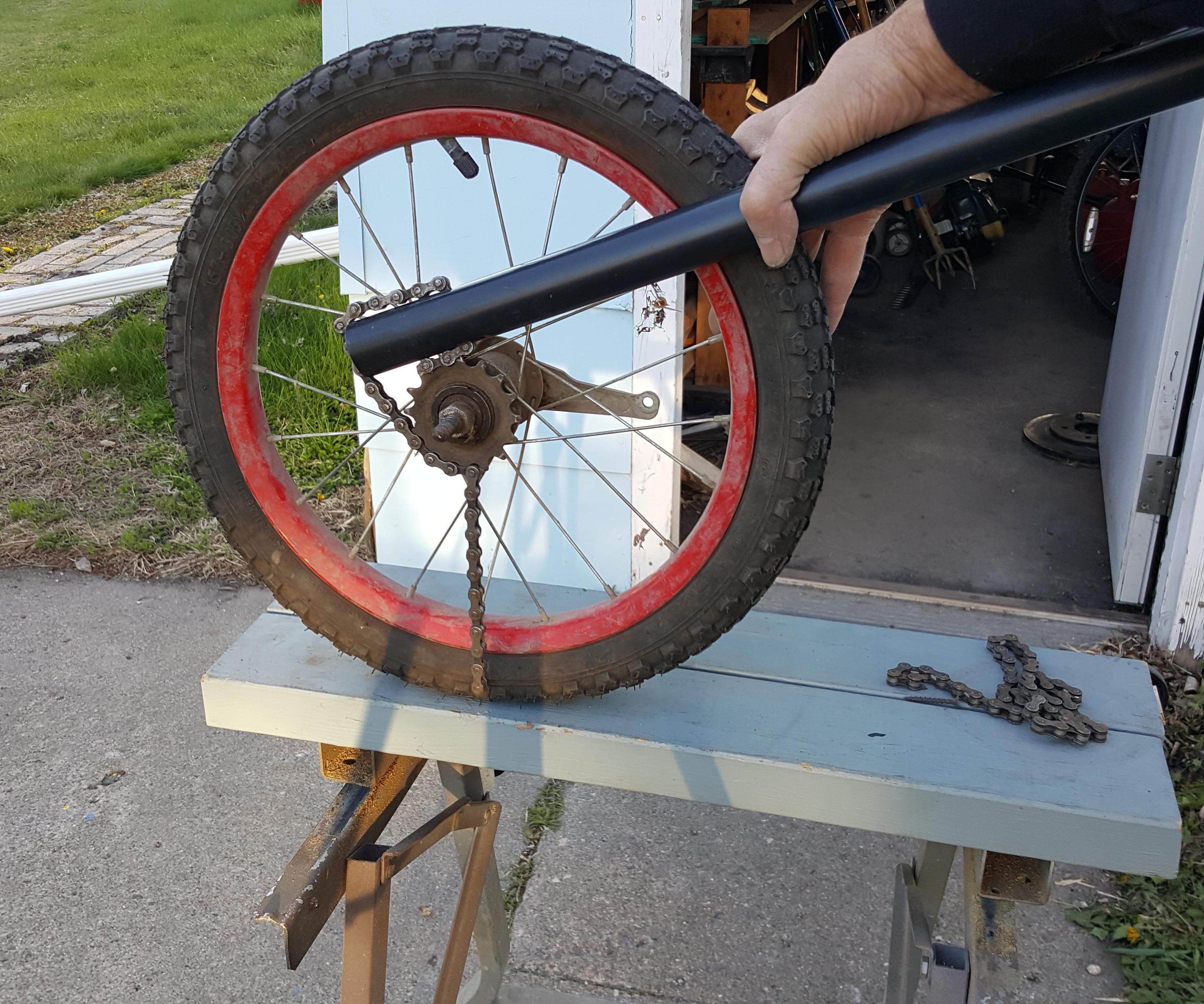 World's Easiest Bicycle Chain Whip (totally Free for Me)