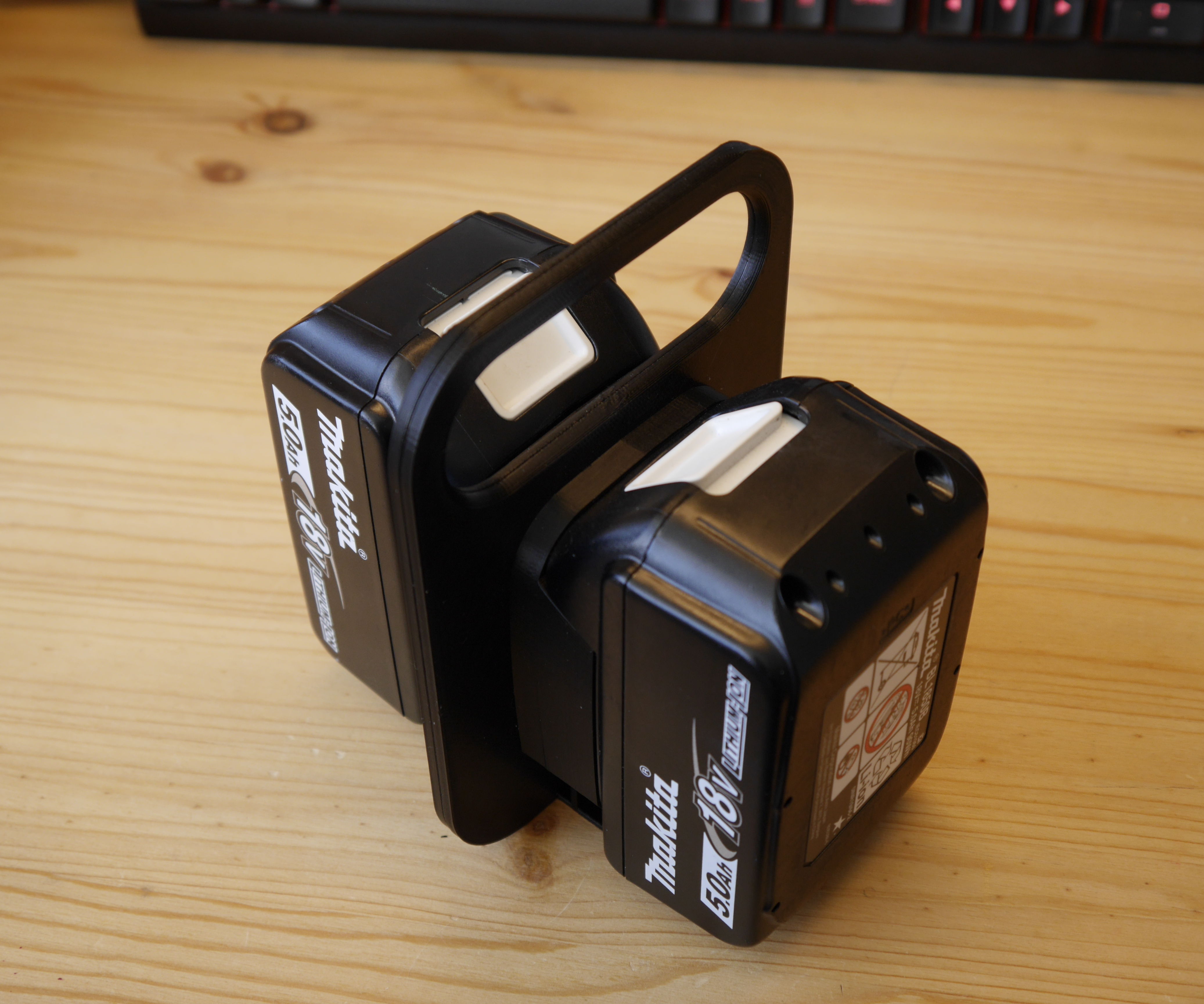 Makita Battery Storage and Carrier