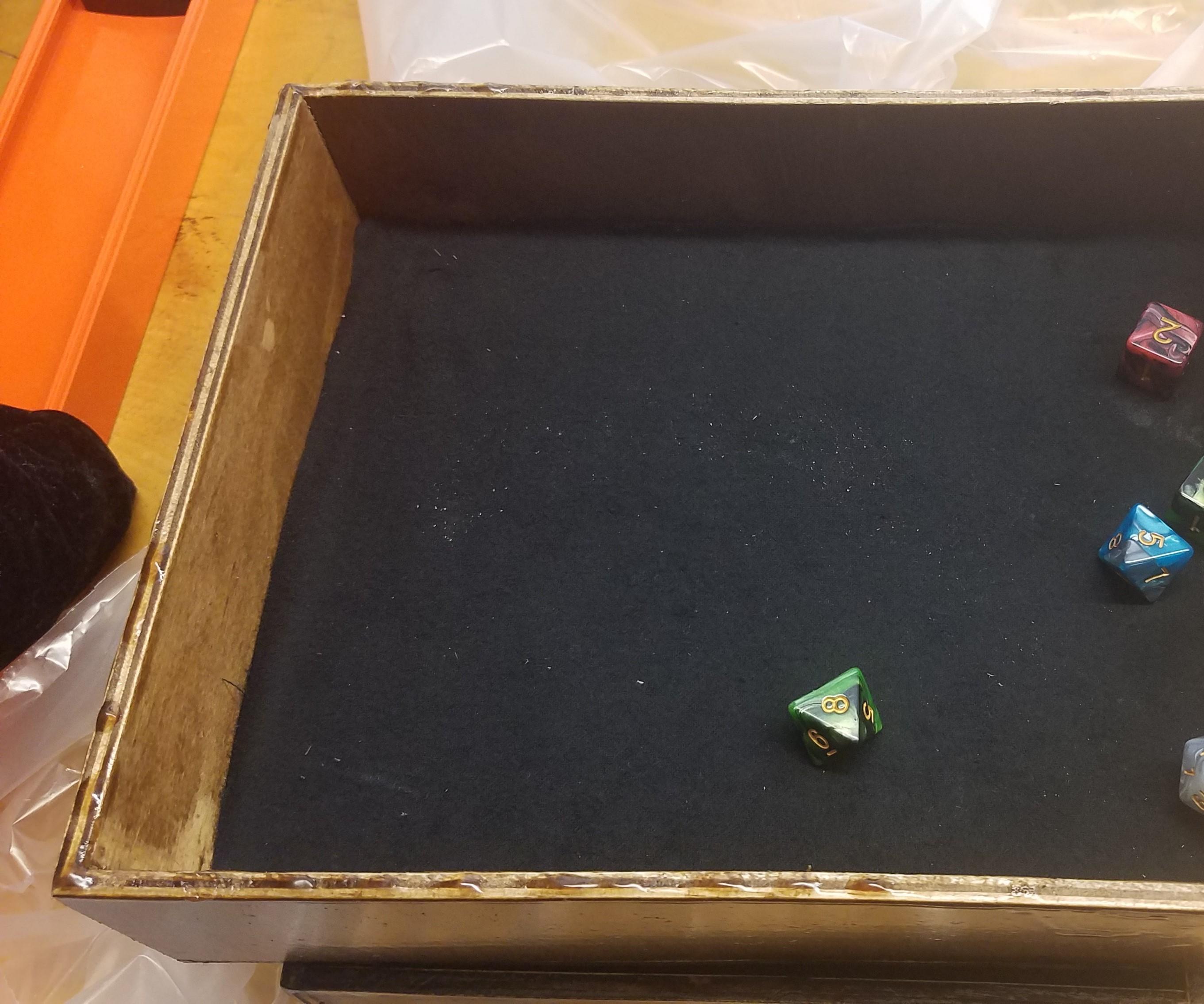 Simple Dice Box