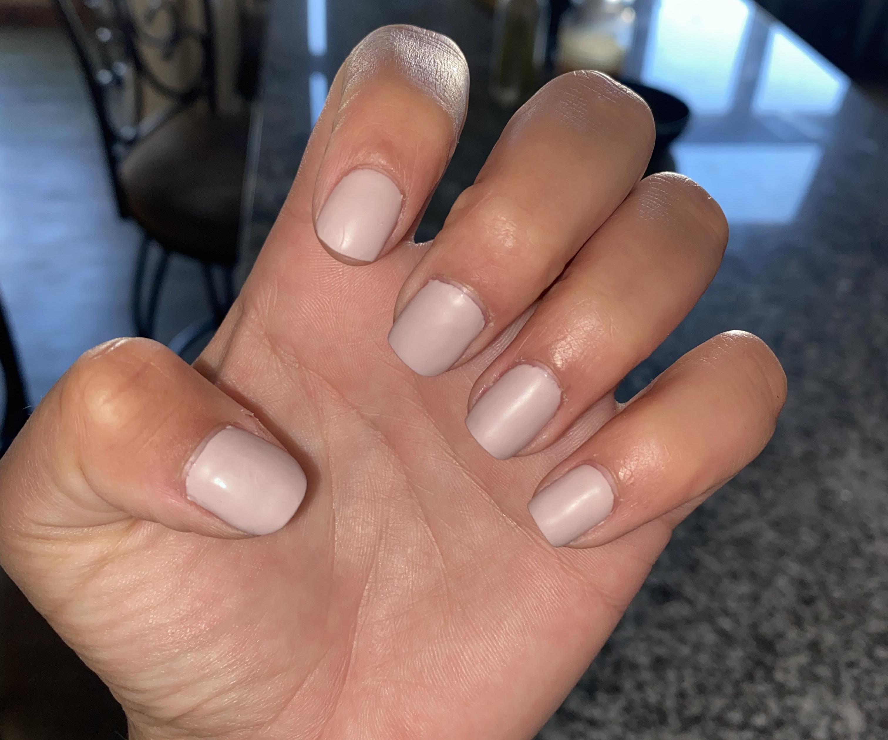 How to Do a Gel Manicure