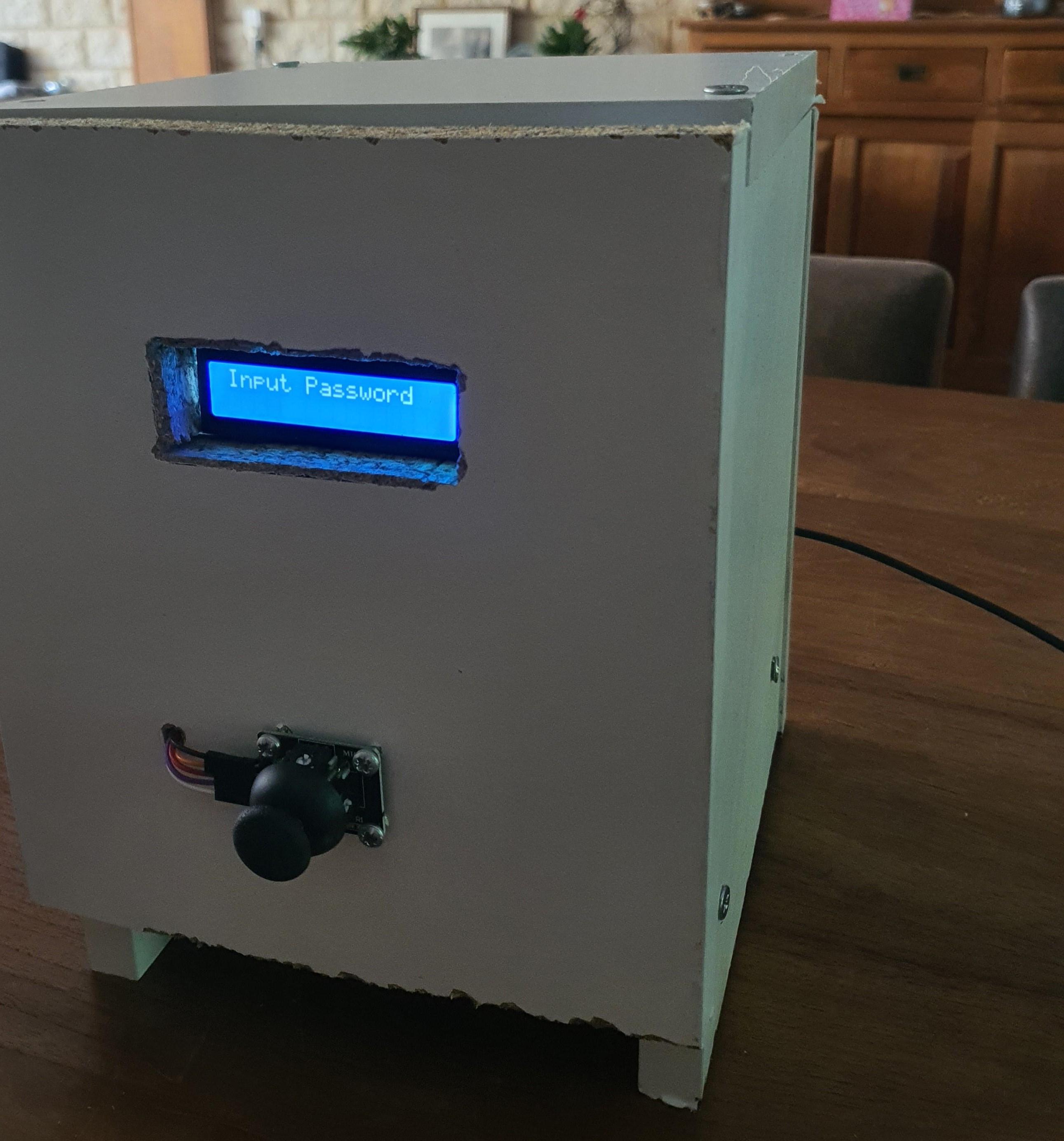 Arduino Controlled Electronic Safe