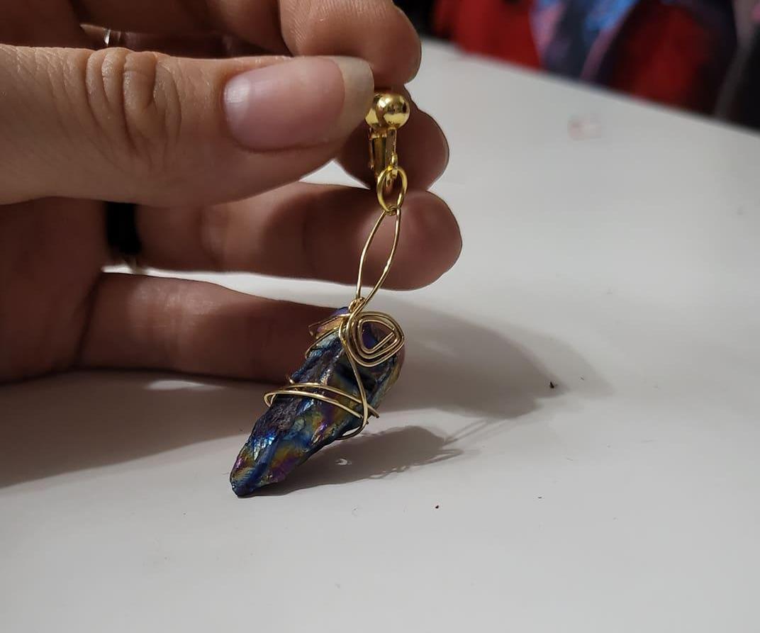 How to Make Wired Crystal Earrings