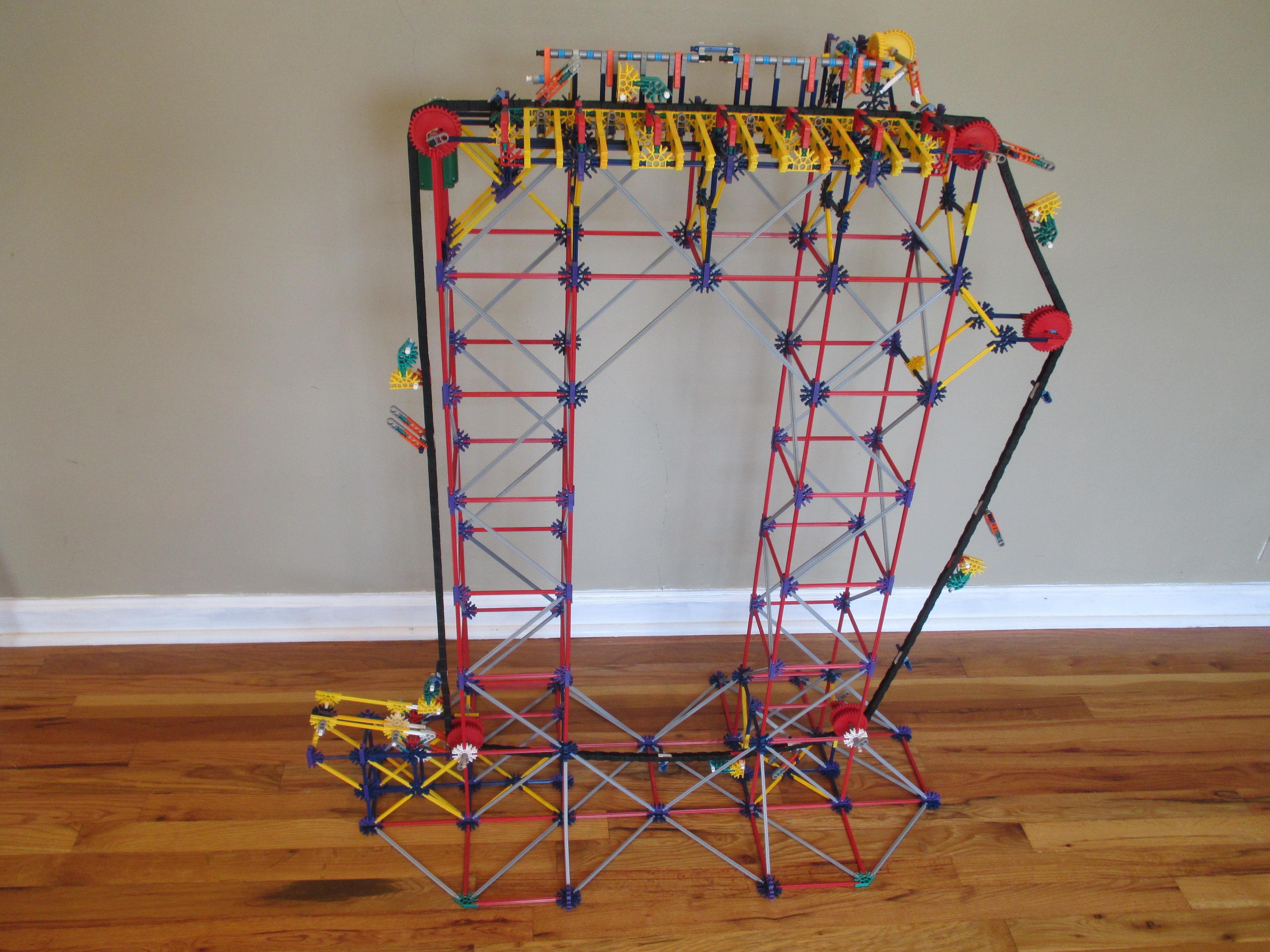 Separating Chain Lift: a K'nex Ball Machine Lift