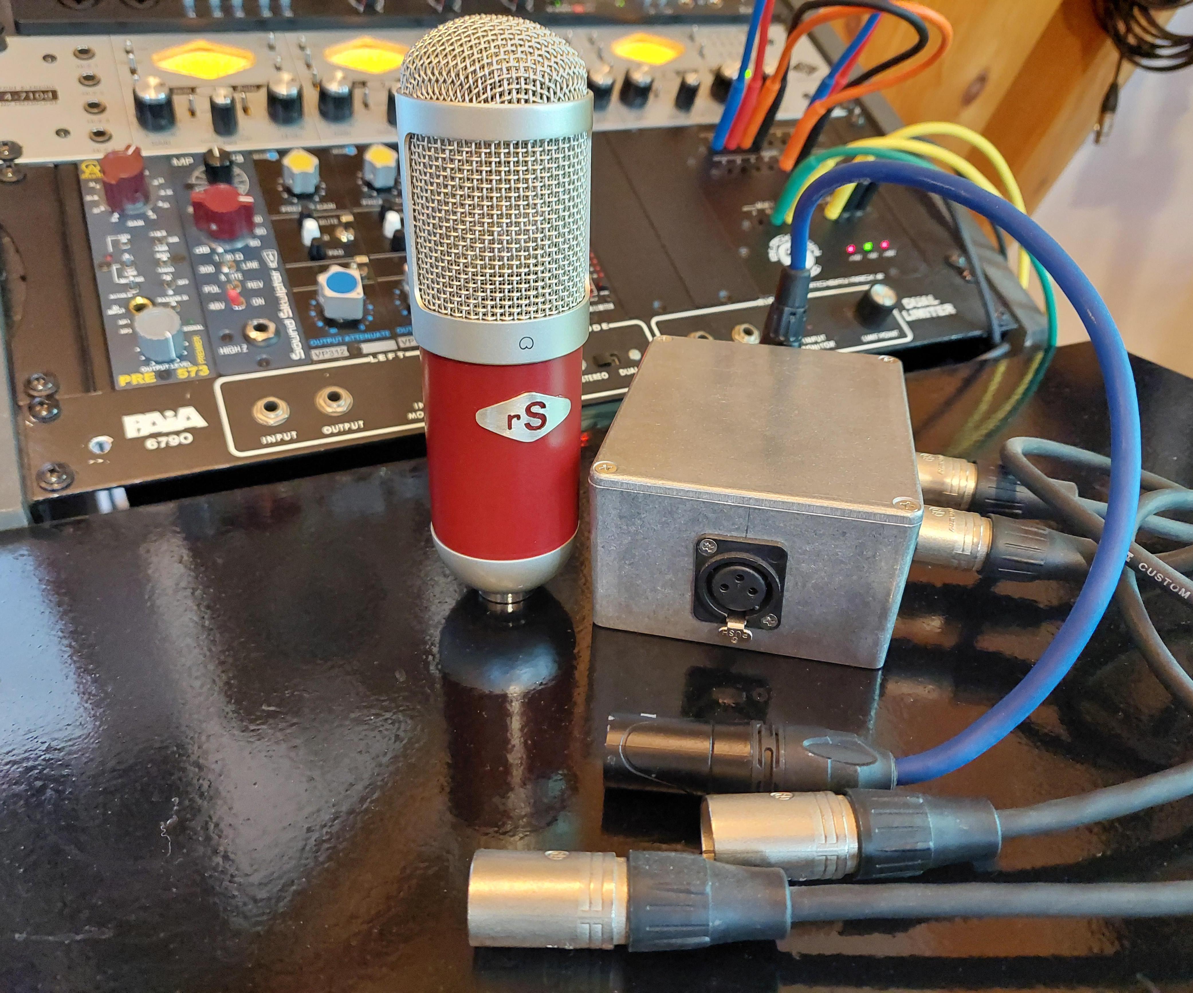 Myth-Buster Mic Splitter