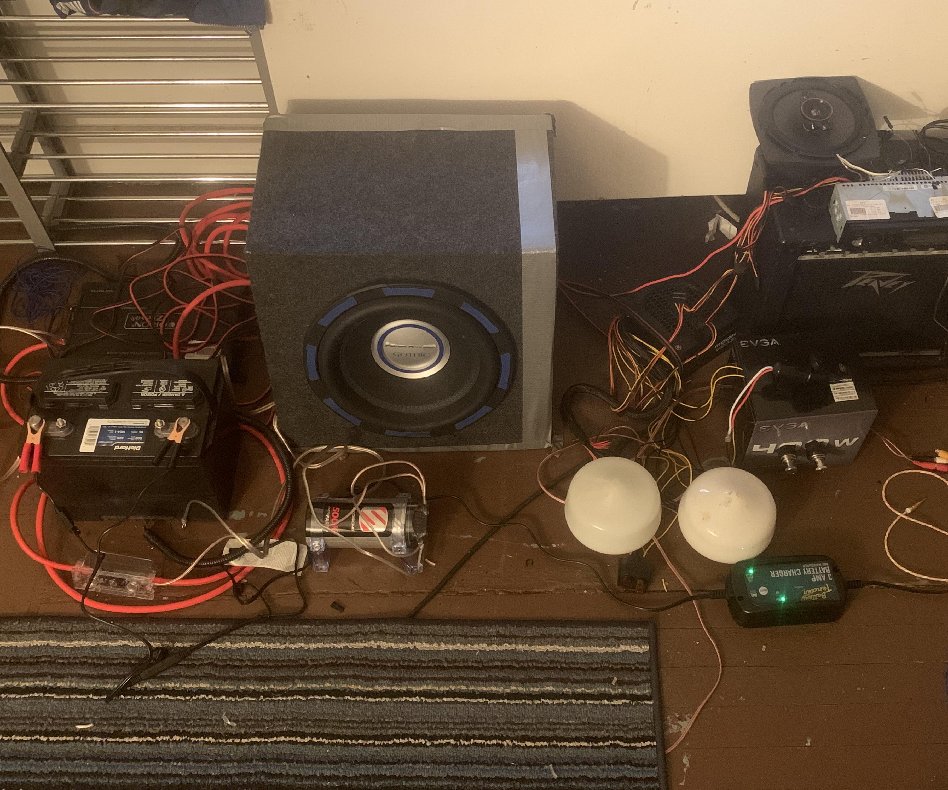 Car Audio With Battery and Pc Power Supply