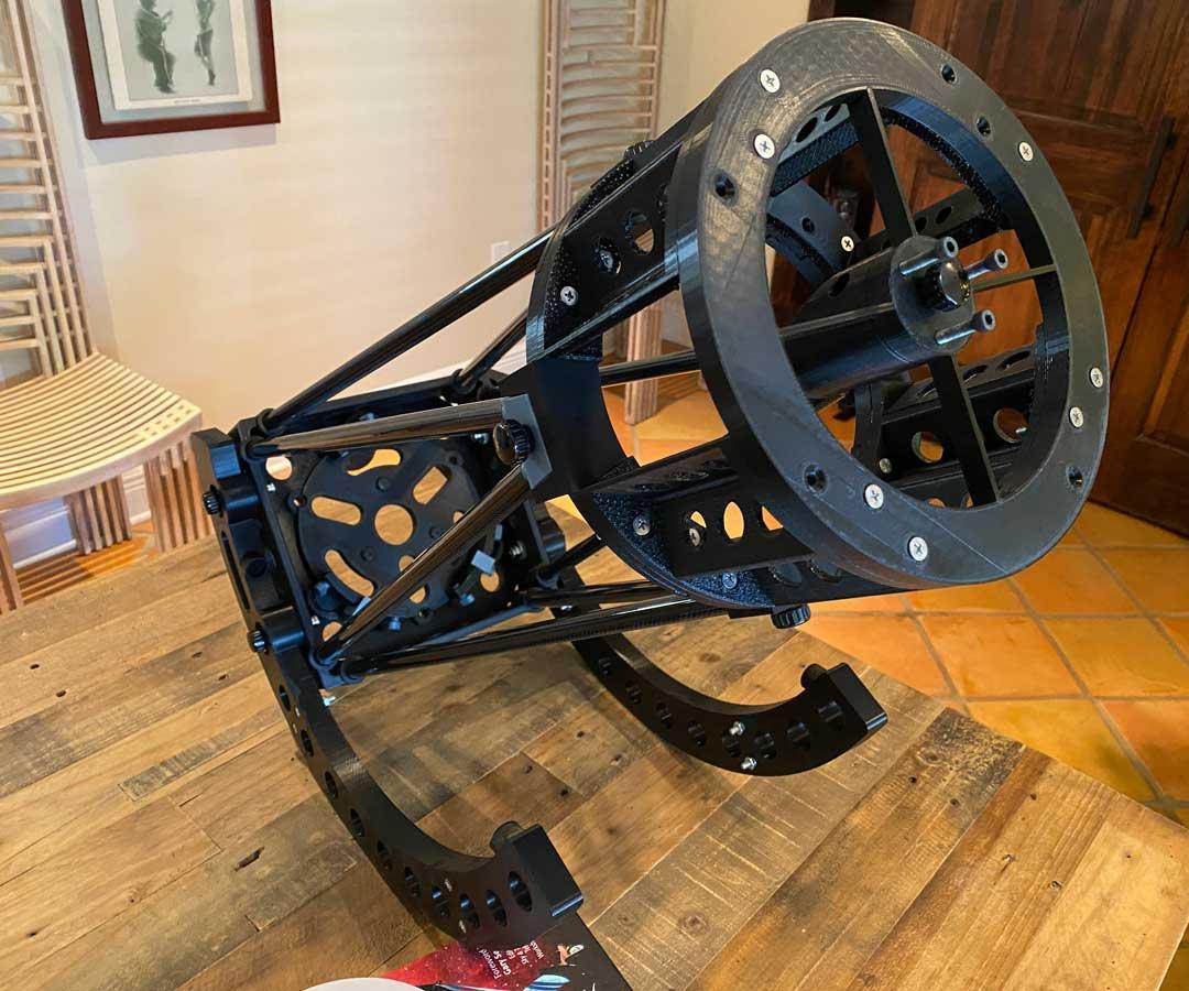 3D-printed Newtonian Reflector Telescope