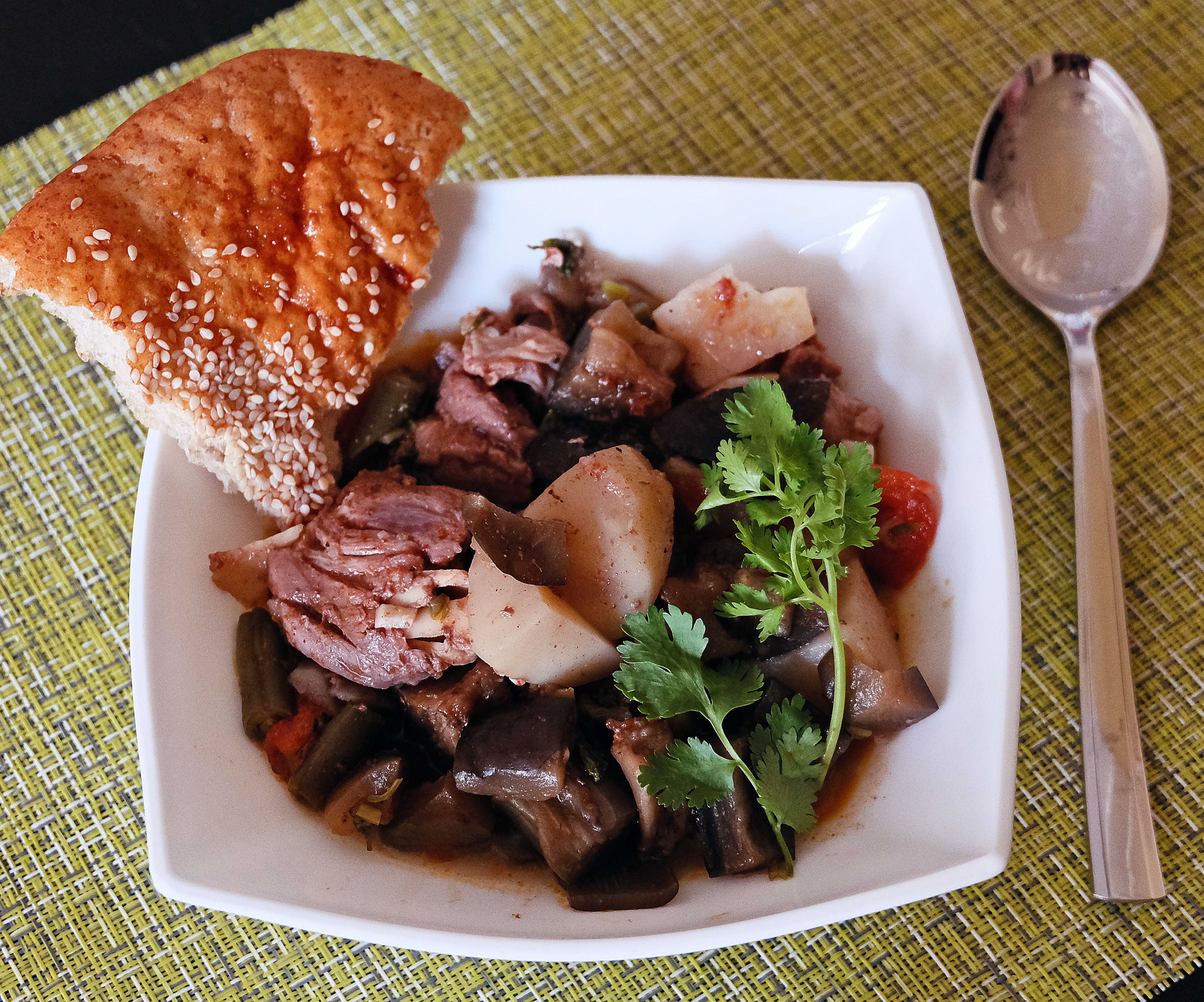 Chanakhi - Tasty Traditional Georgian Lamb Stew 