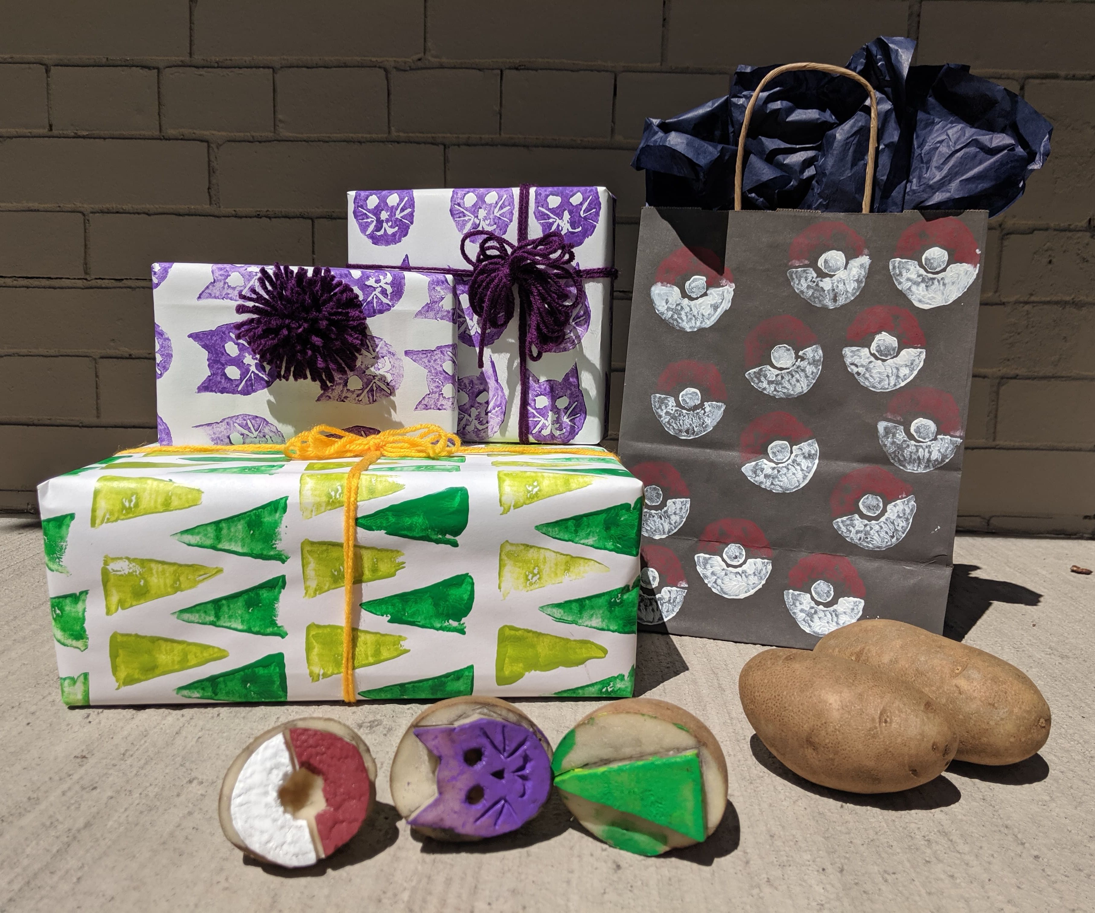 Potato Stamping: Homemade Gift Wrapping Paper
