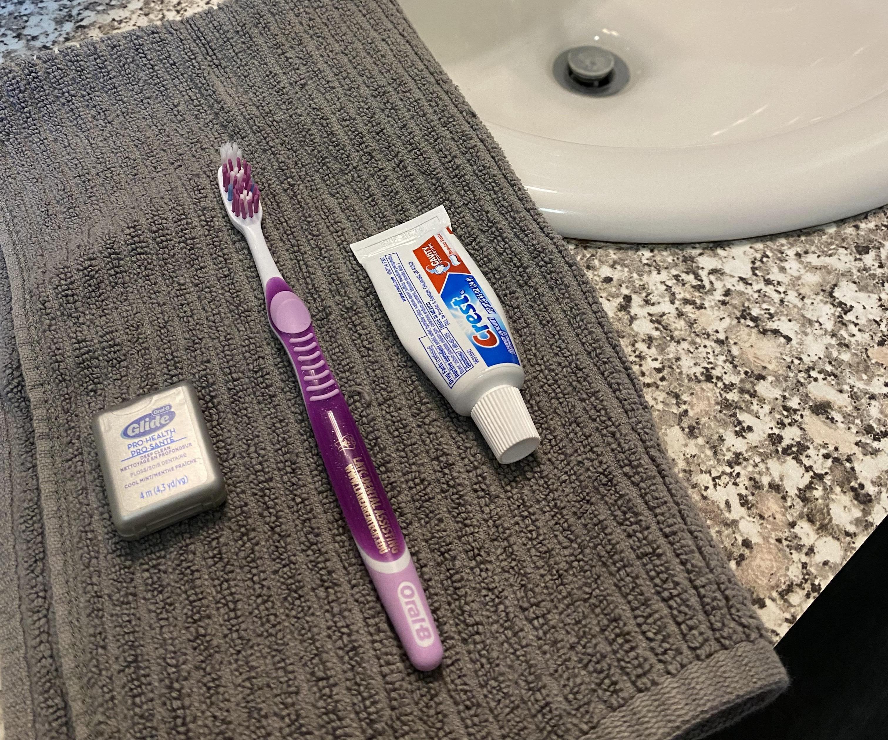 How to Brush and Floss Your Teeth