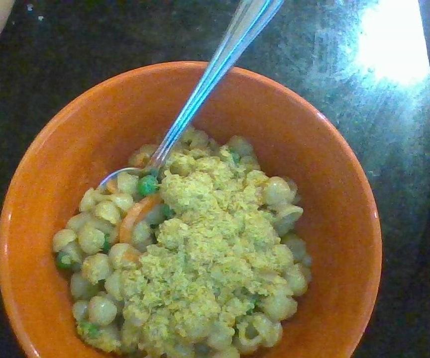 2-Step Simple Vegan Mac and Cheese With Veggies